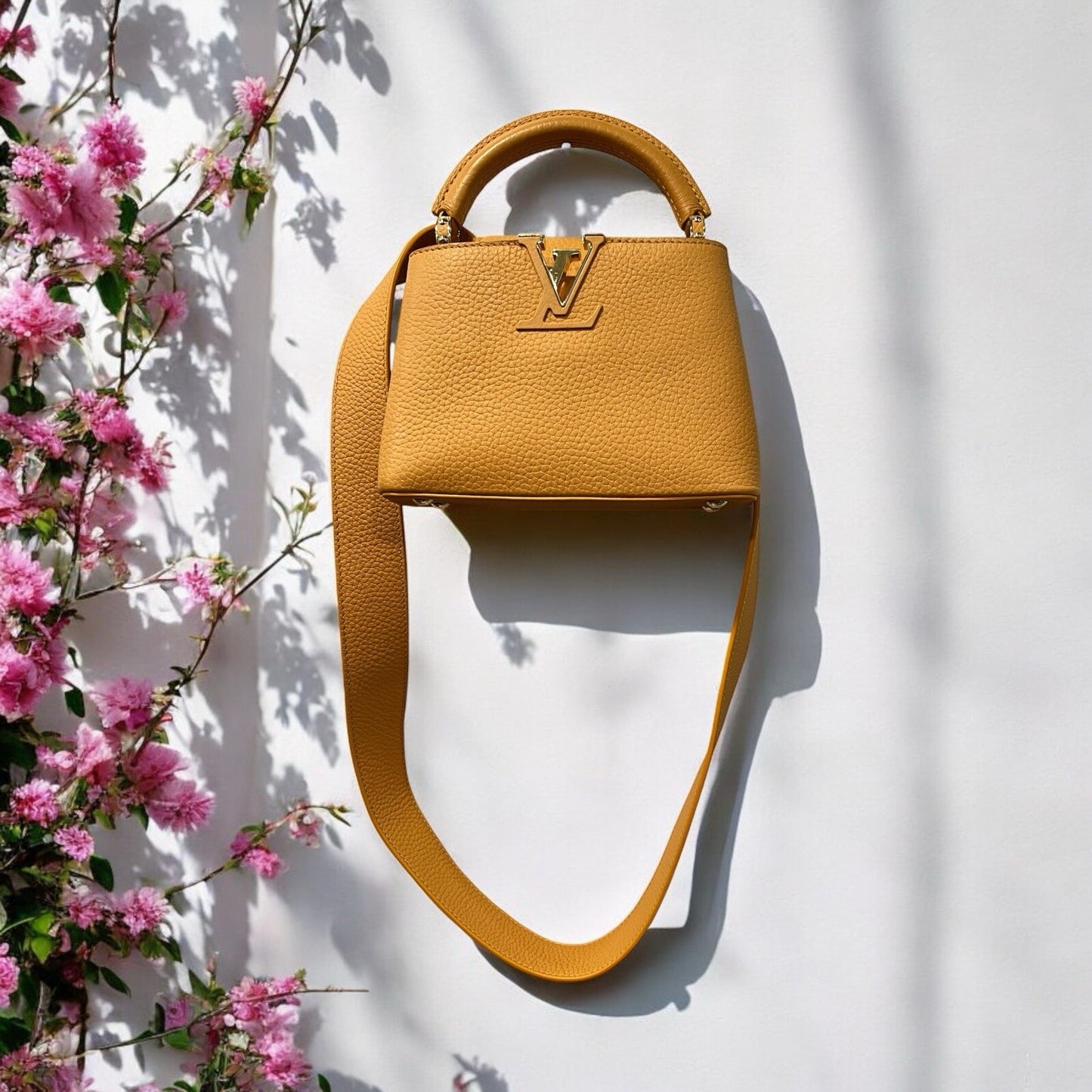 Louis Vuitton Capucines Mini Taurillion Ocre NWT