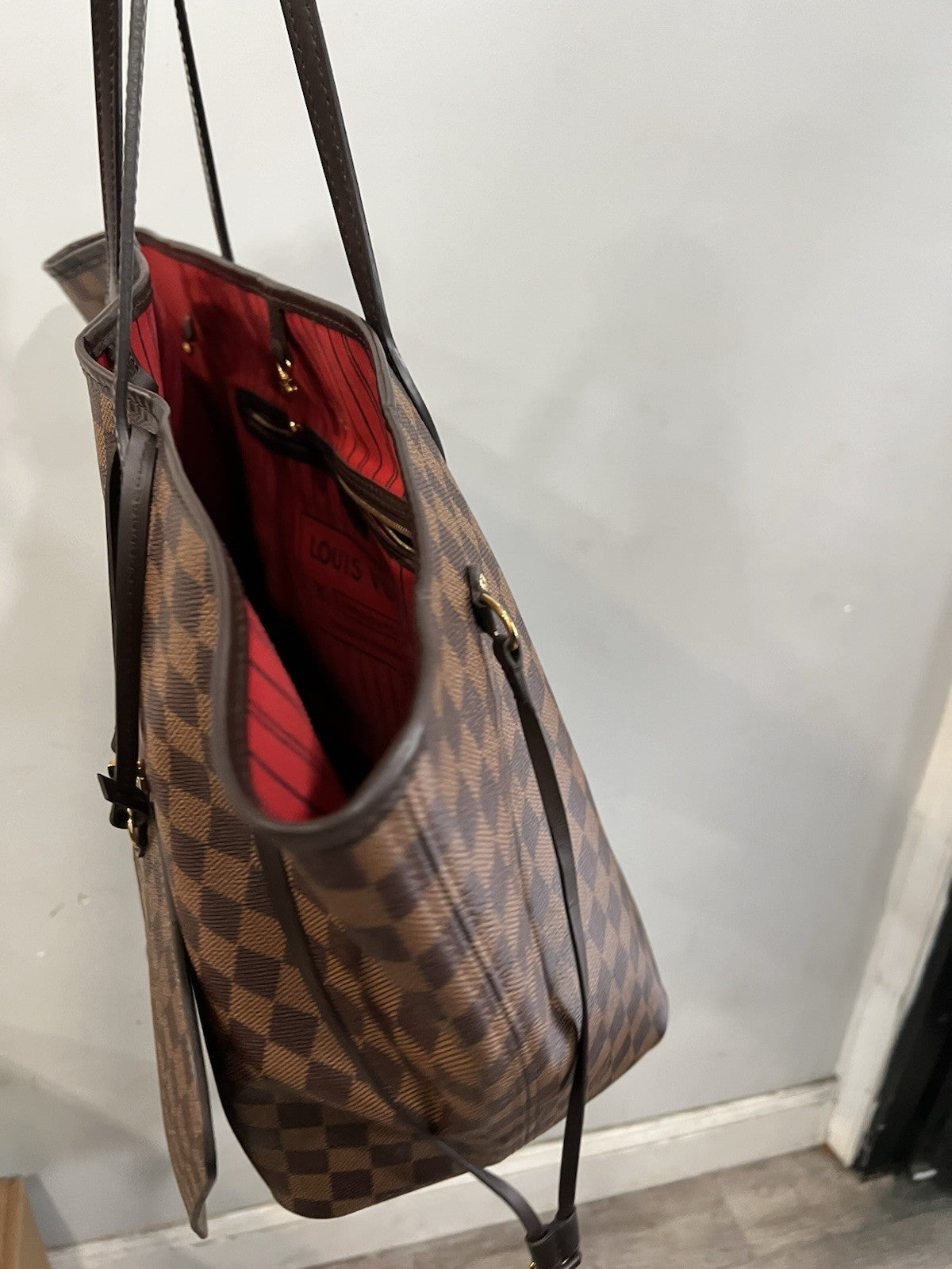Louis Vuitton Neverfull GM Damier Ebene with Insert & Authenticity Retail $2310