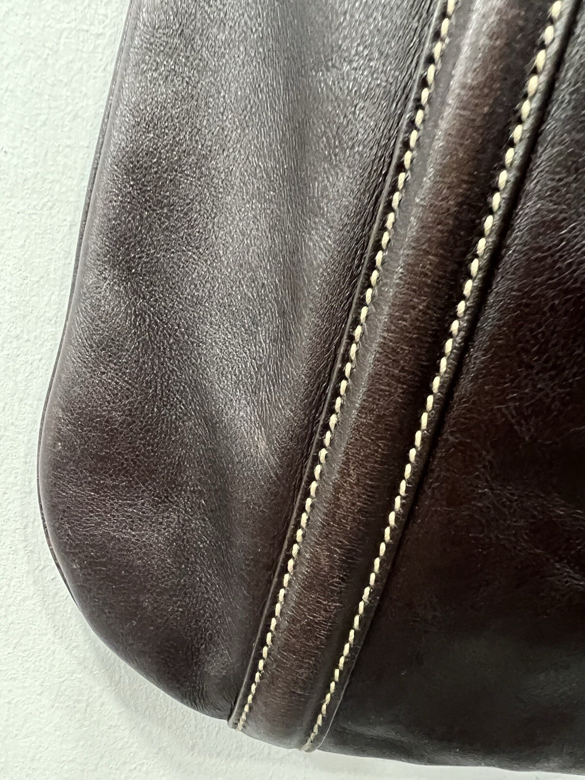 Gucci Leather Medium Britt Dark Brown Shoulder Bag With Authenticity