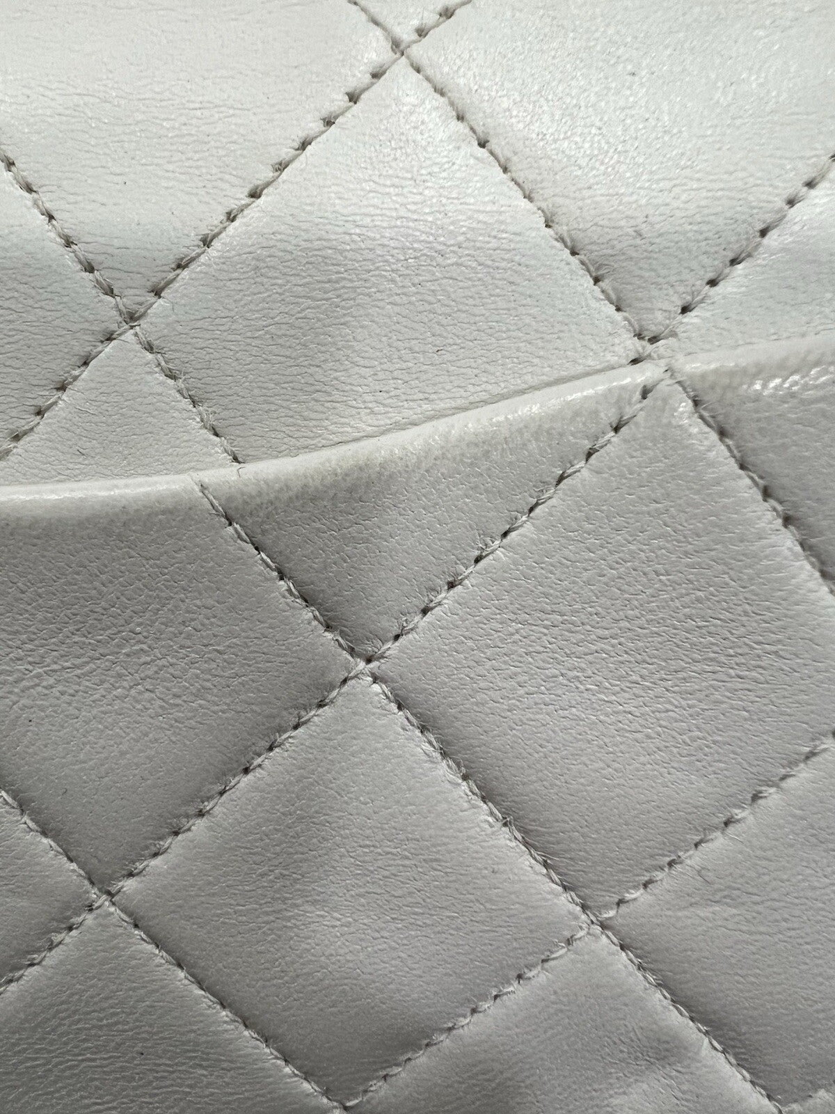 Chanel White 24k Gold Plated Hardware Lambskin Double Flap Classic