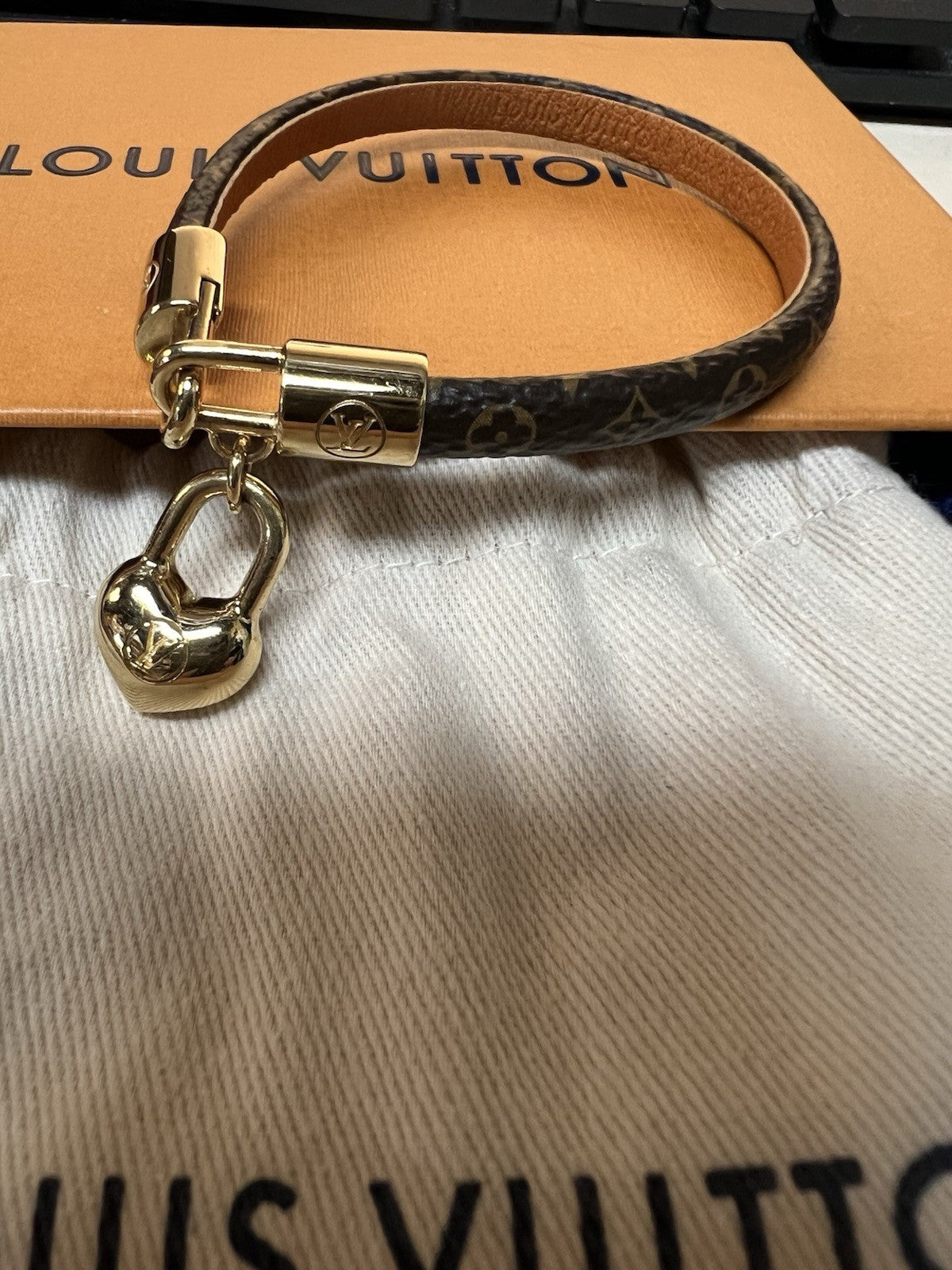Louis Vuitton Crazy In Lock Charm Bracelet NIB Retail $440 Size 19 M 7.5”