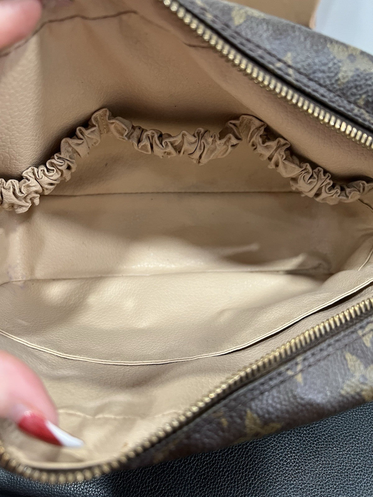 Louis Vuitton Monogram Soft Travel Case Clutch Bag With Authenticity