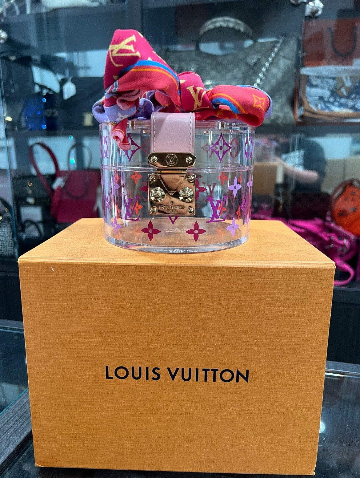 Louis Vuitton Monogram Scott Box With LV Scarf Handle Includes Box & Duster