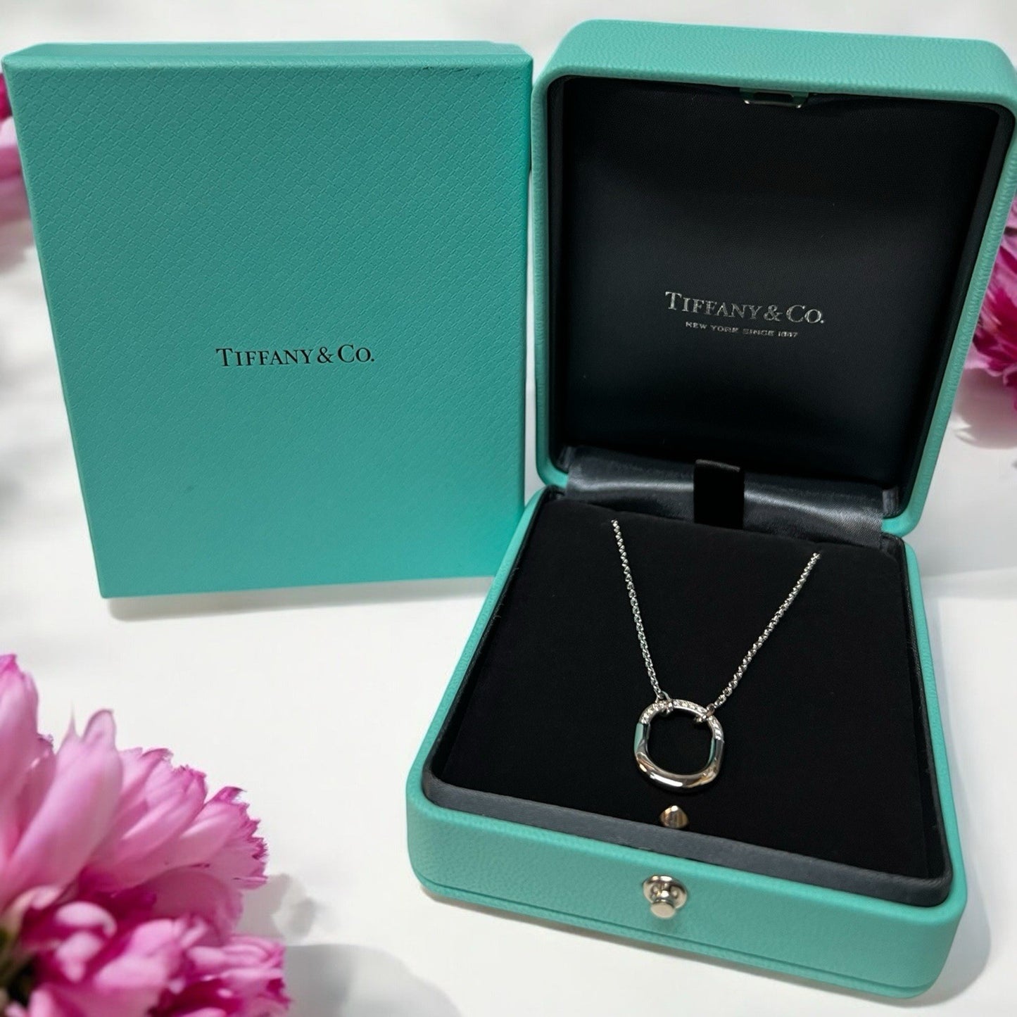 Tiffany & Co. Small Padlock Necklace With Diamonds 18k White Gold