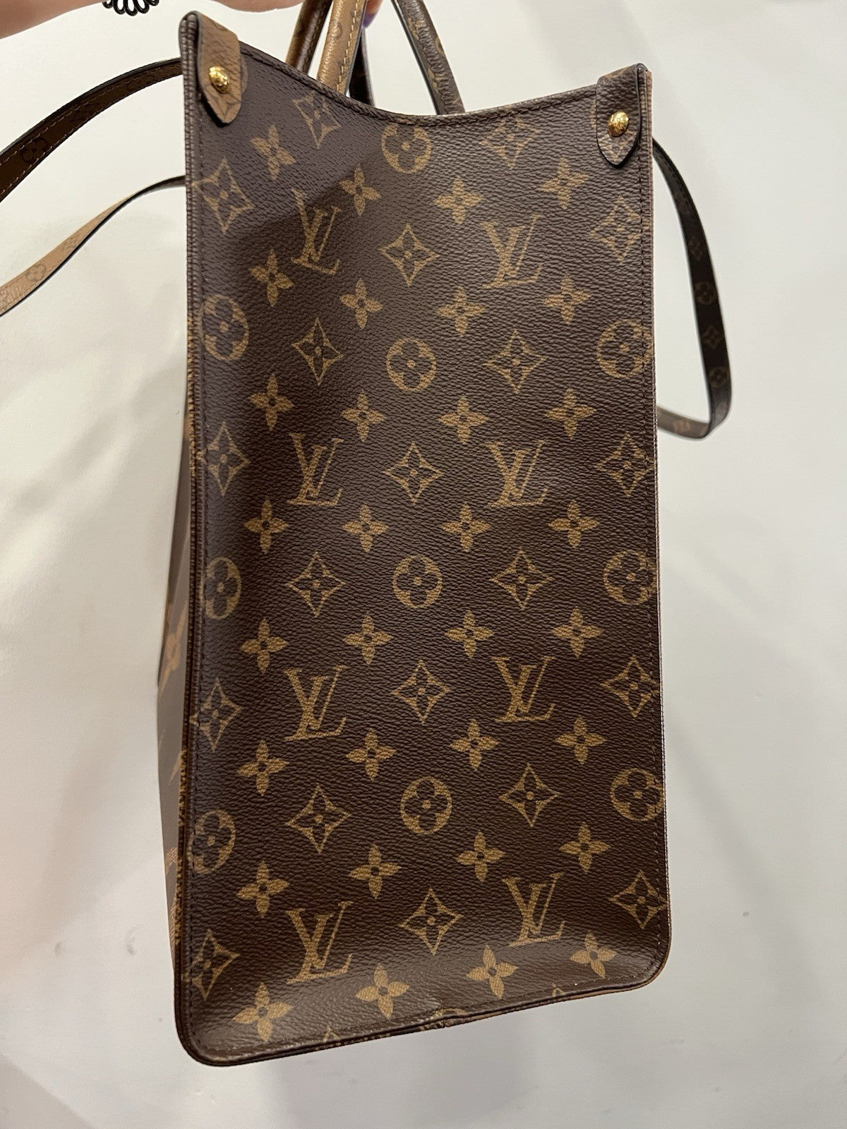 Louis Vuitton MM Onthego Reverse Monogram Tote Retail $3300