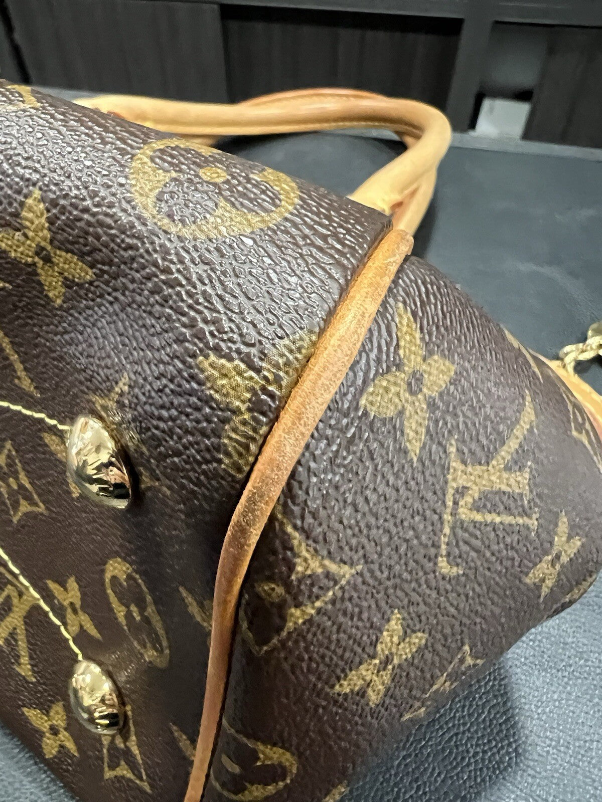 Louis Vuitton Monogram Tivoli PM W/Certificate Of Authenticity