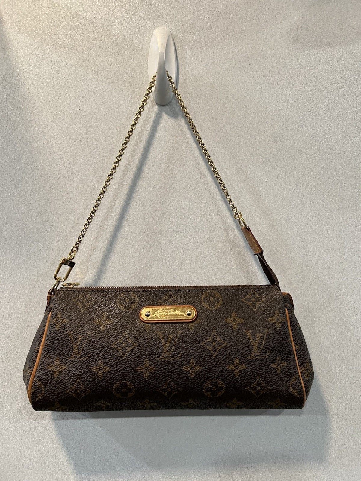 Louis Vuitton Monogram Canvas Eva Clutch Bag With Authenticity