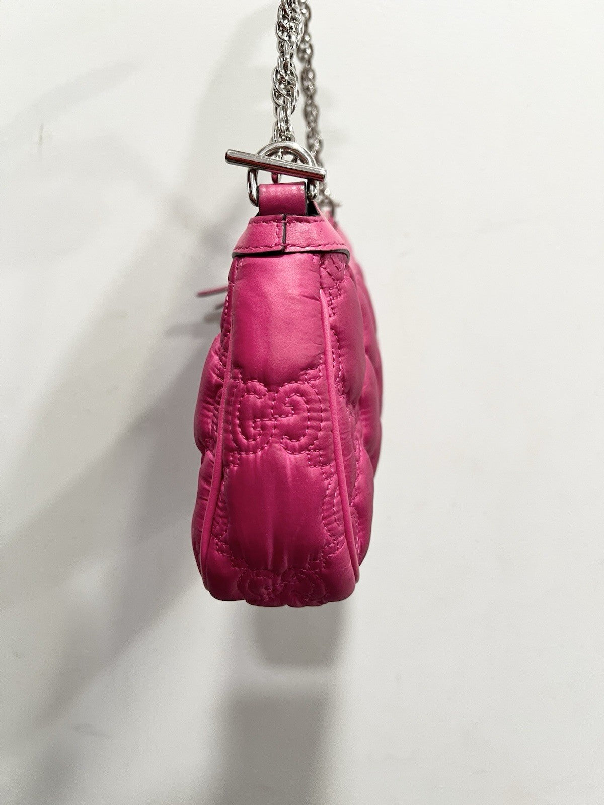 Gucci GG Matelasse Nylon Shoulder Bag With Authenticity Retail $1940