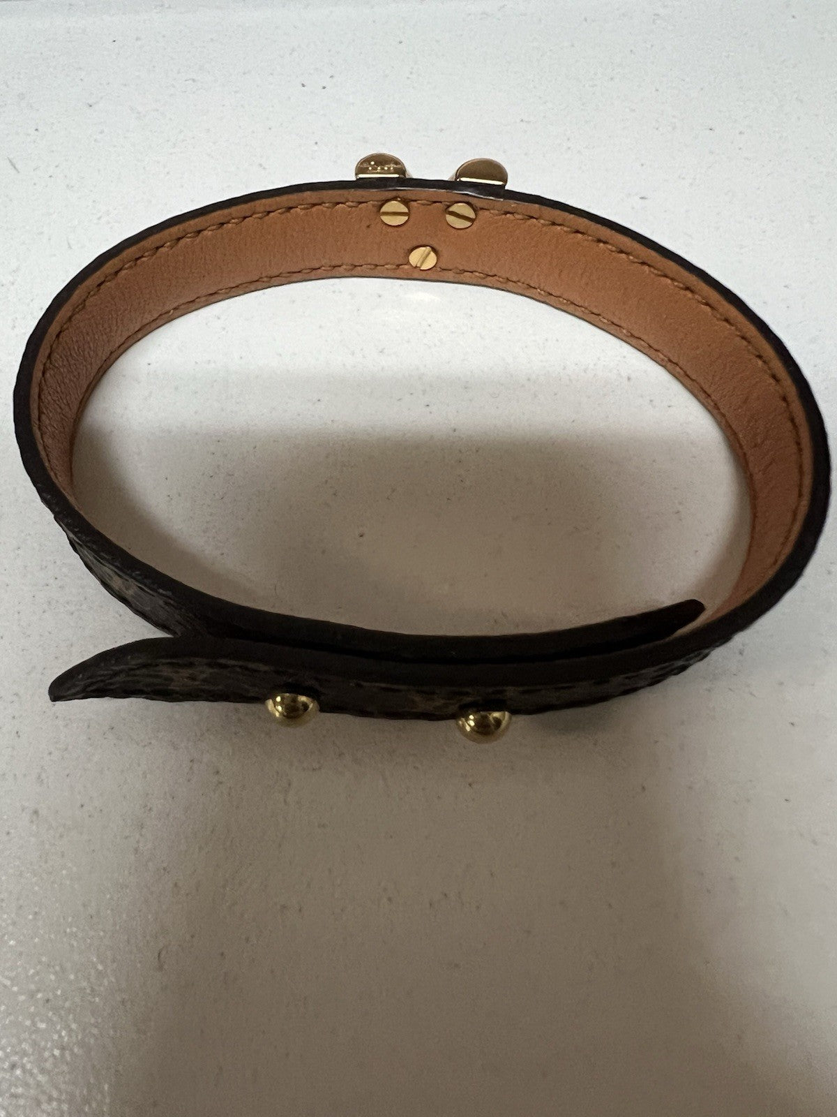 Louis Vuitton Essential V Bracelet Retail 19 $315 AUTHENTIC 7"