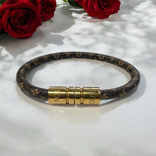 Louis Vuitton Magnetic Canvas Bracelet 7" AUTHENTIC