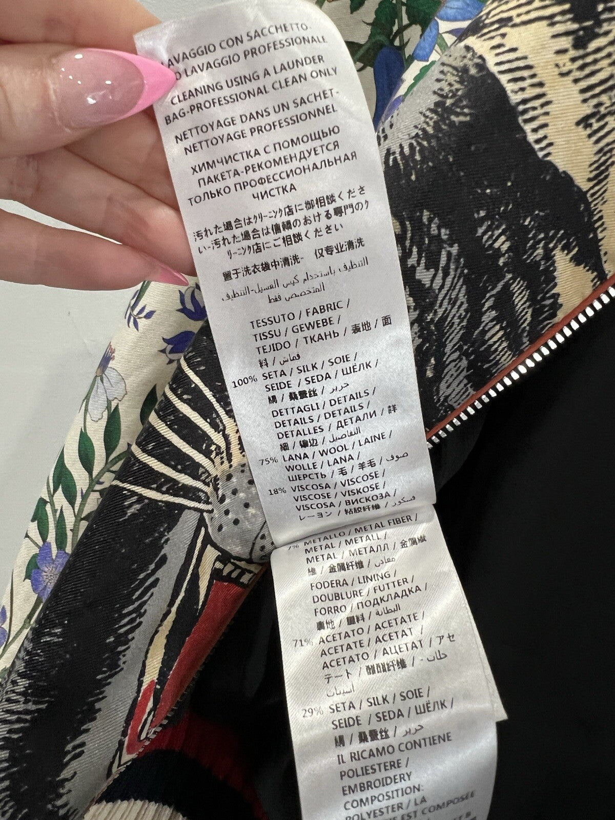 Gucci Silk Tigers & Florals Bomber Jacket Size 40/US8 Authentic Retail $2800