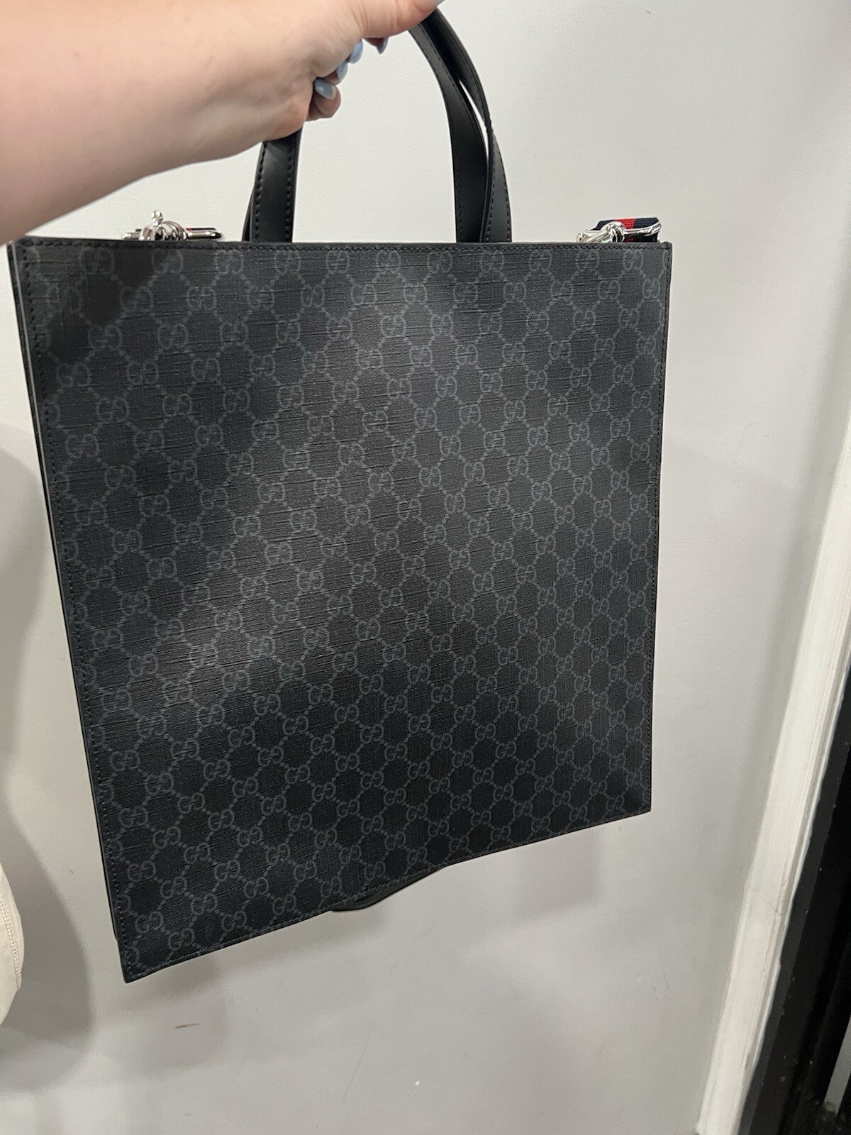 Gucci Black GG Supreme Large Messenger Tote Bag W/ COA