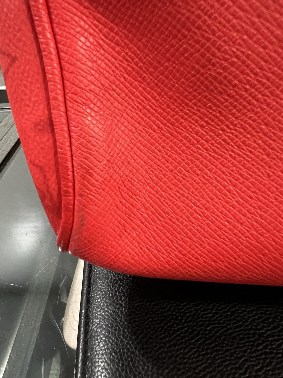 Louis Vuitton Fire Red Taigarama Bandouliere Keepall 50