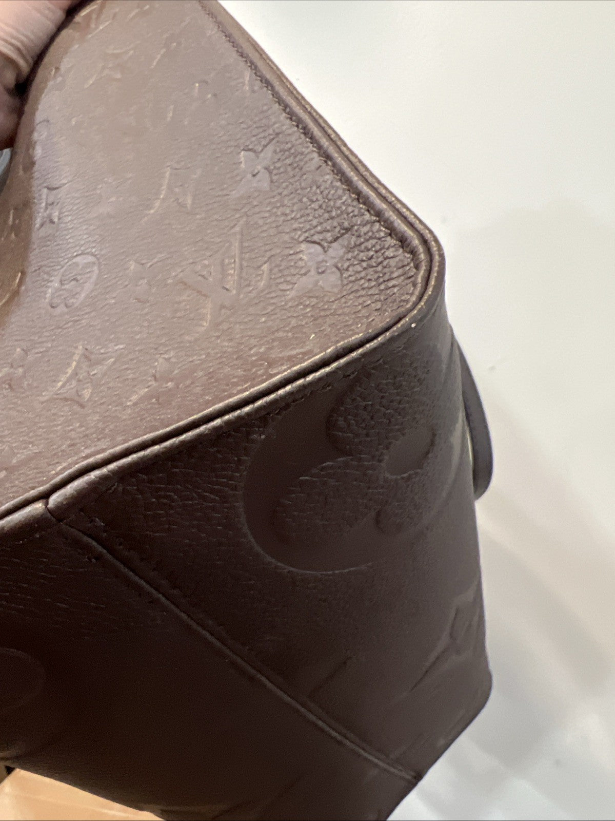 Louis Vuitton Leather Dark Chocolate MM Onthego Tote Bag Retail $3650