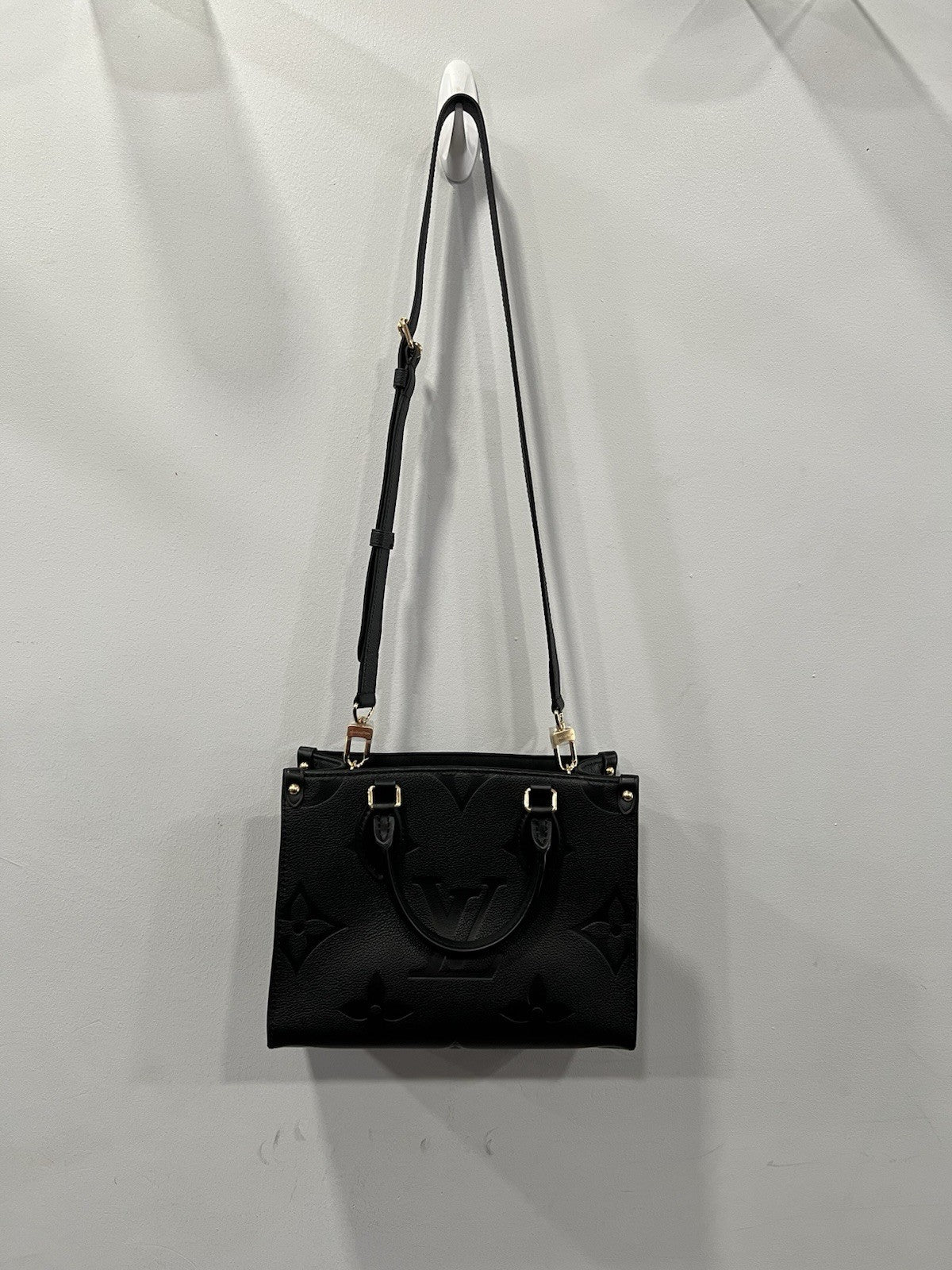 Louis Vuitton Empreinte Noir Onthego PM Crossbody Retail $3400