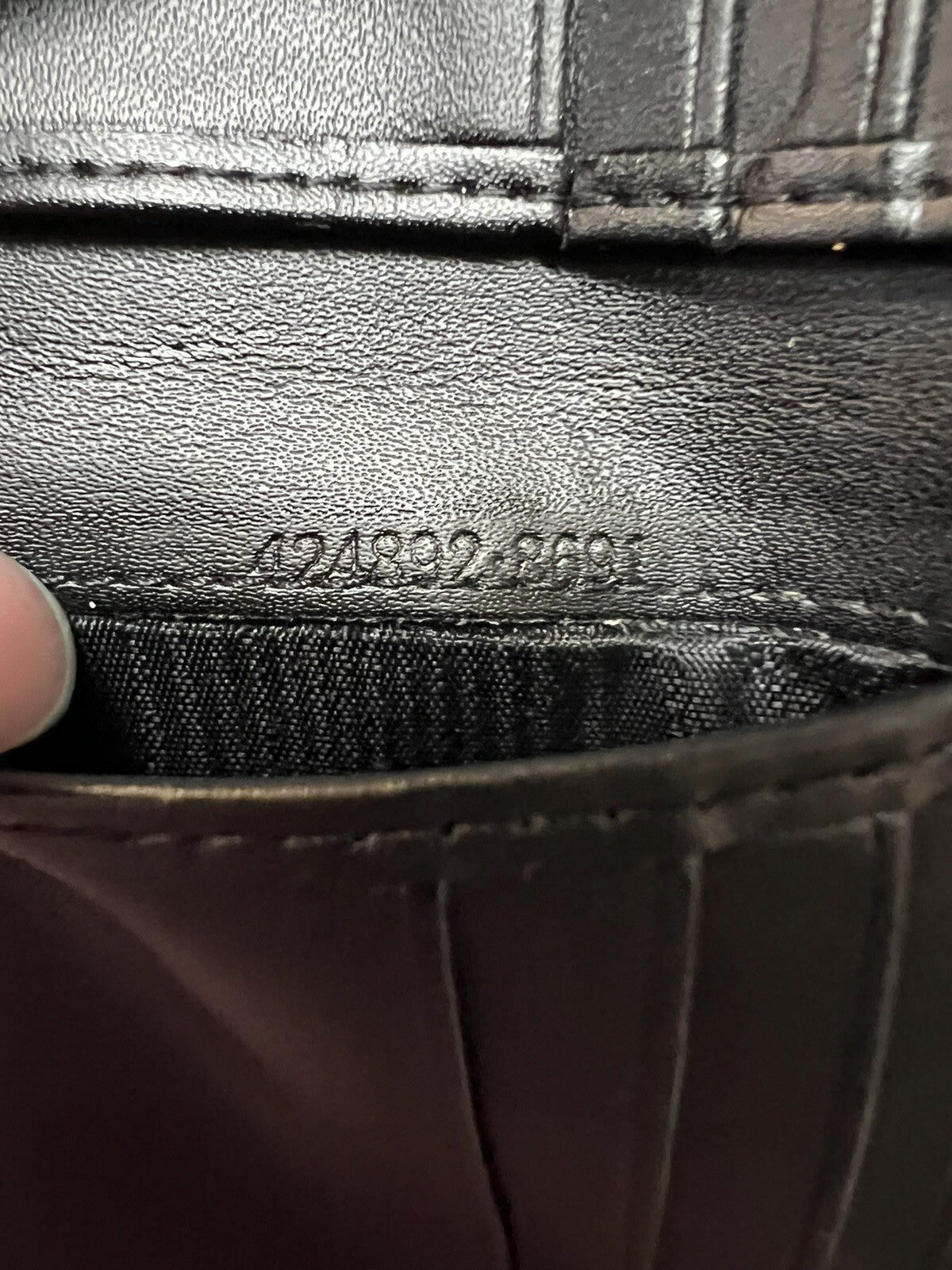 Gucci Guccisima Signature G Leather Bi Fold Wallet Authentic