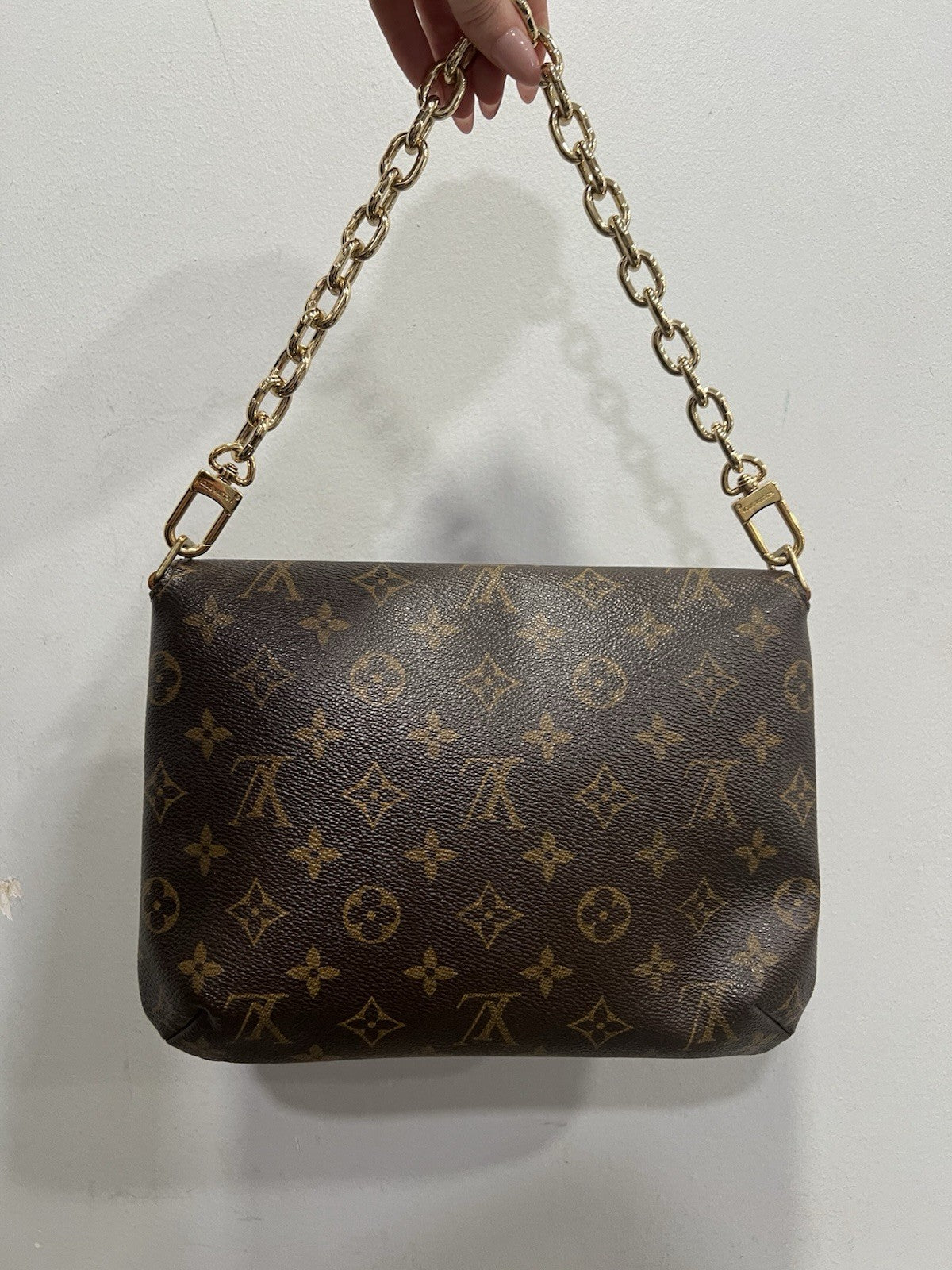 Louis Vuitton Musette Clutch Bag With Authentic LV Chain Strap Customized