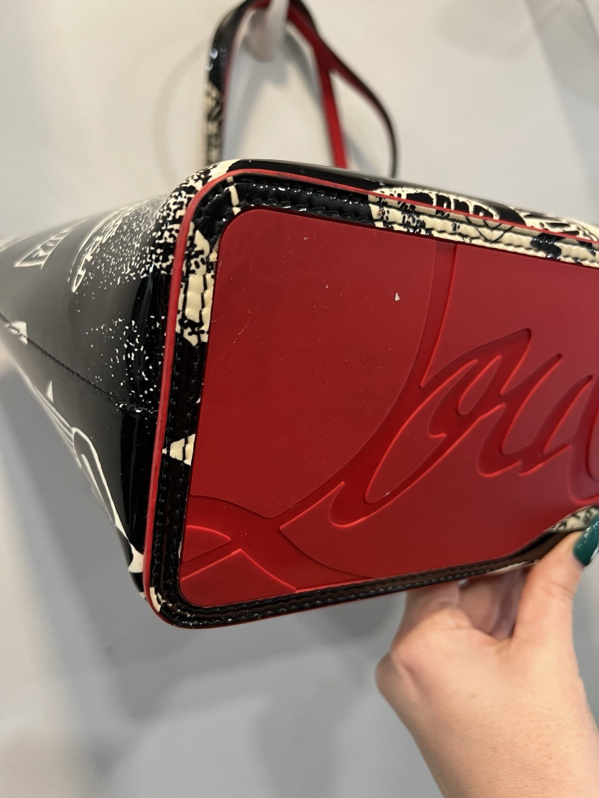Christian Louboutin Metro Graffiti Cabata Small Tote W/Box Duster & Authenticity