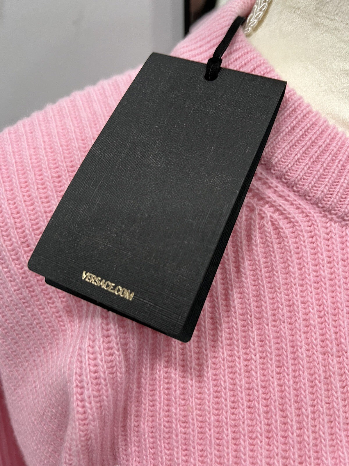 Versace 90s Logo Women's Pink Wool Sweater NWT (Retail $1150) Size 42/US6