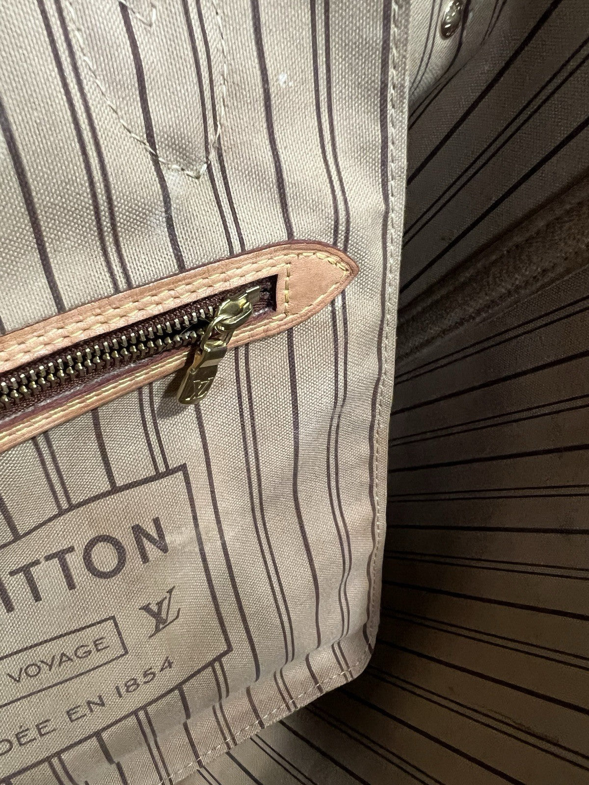 Louis Vuitton Monogram MM Neverfull With Certificate of Authenticity MSRP $2170