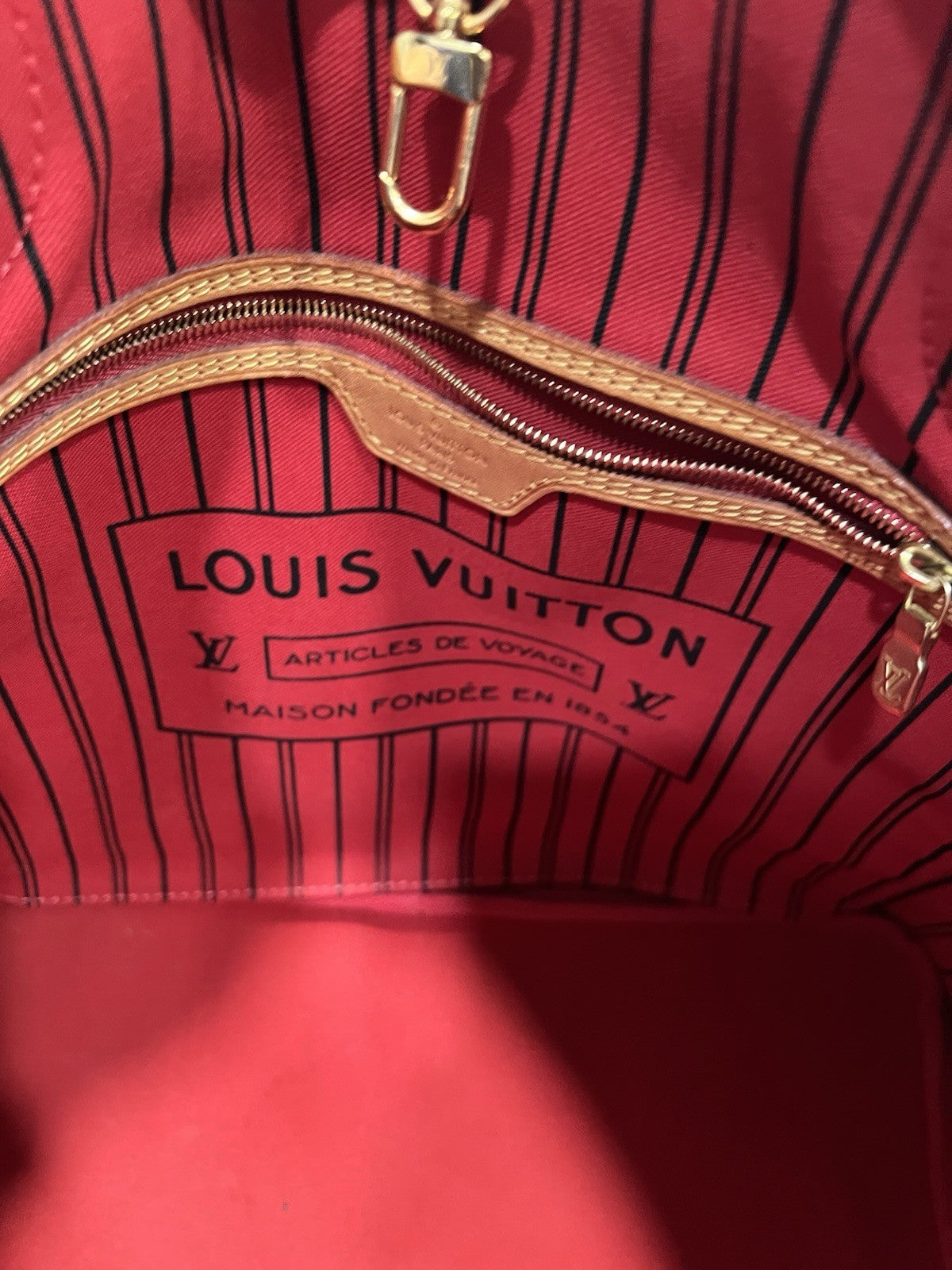 Louis Vuitton Monogram Neverfull MM W/Certificate Of Authenticity Retail $2240
