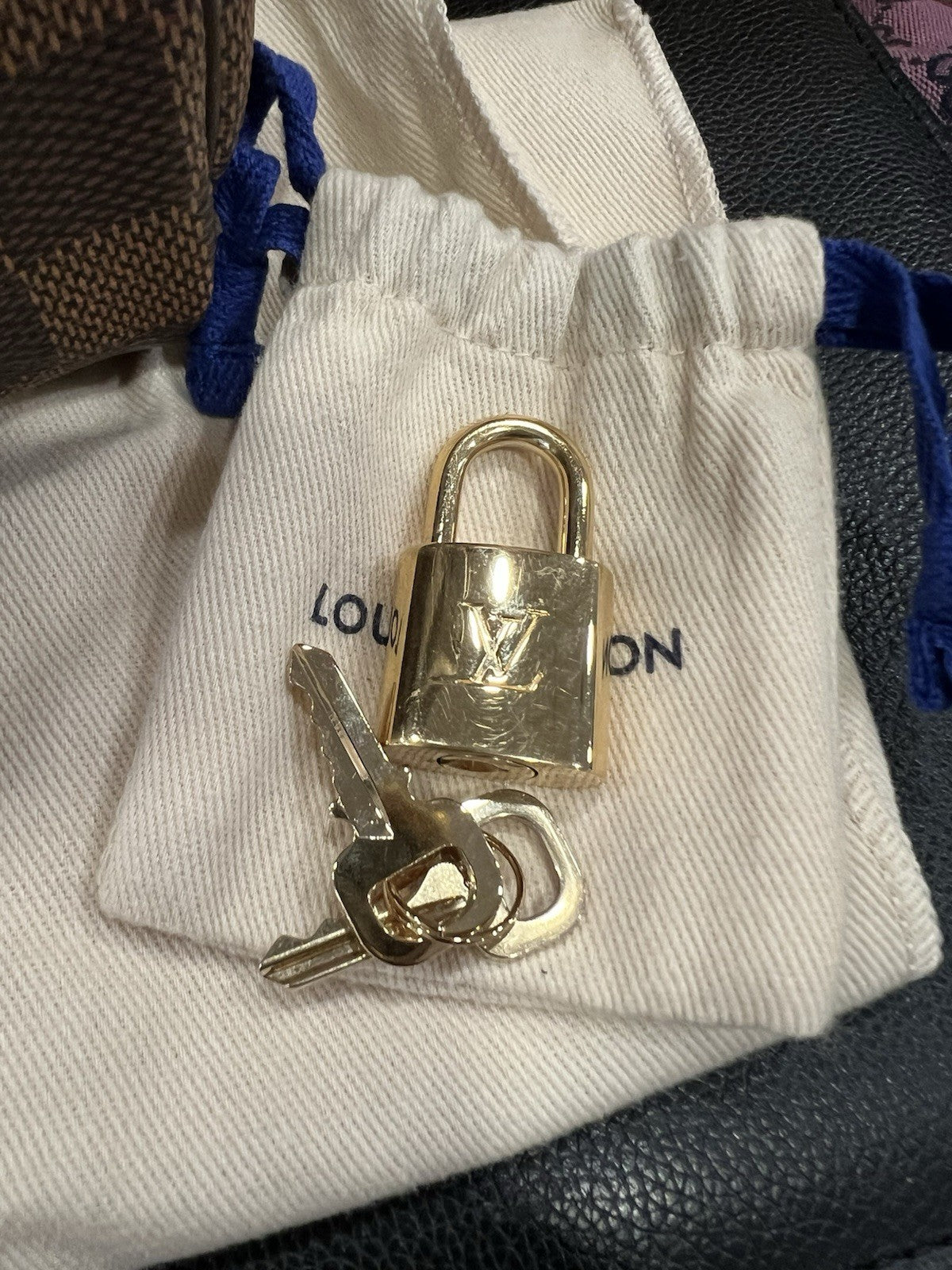 Louis Vuitton Damier Ebene 35 Complete Set Lock Key Duster Box Bag & Receipt