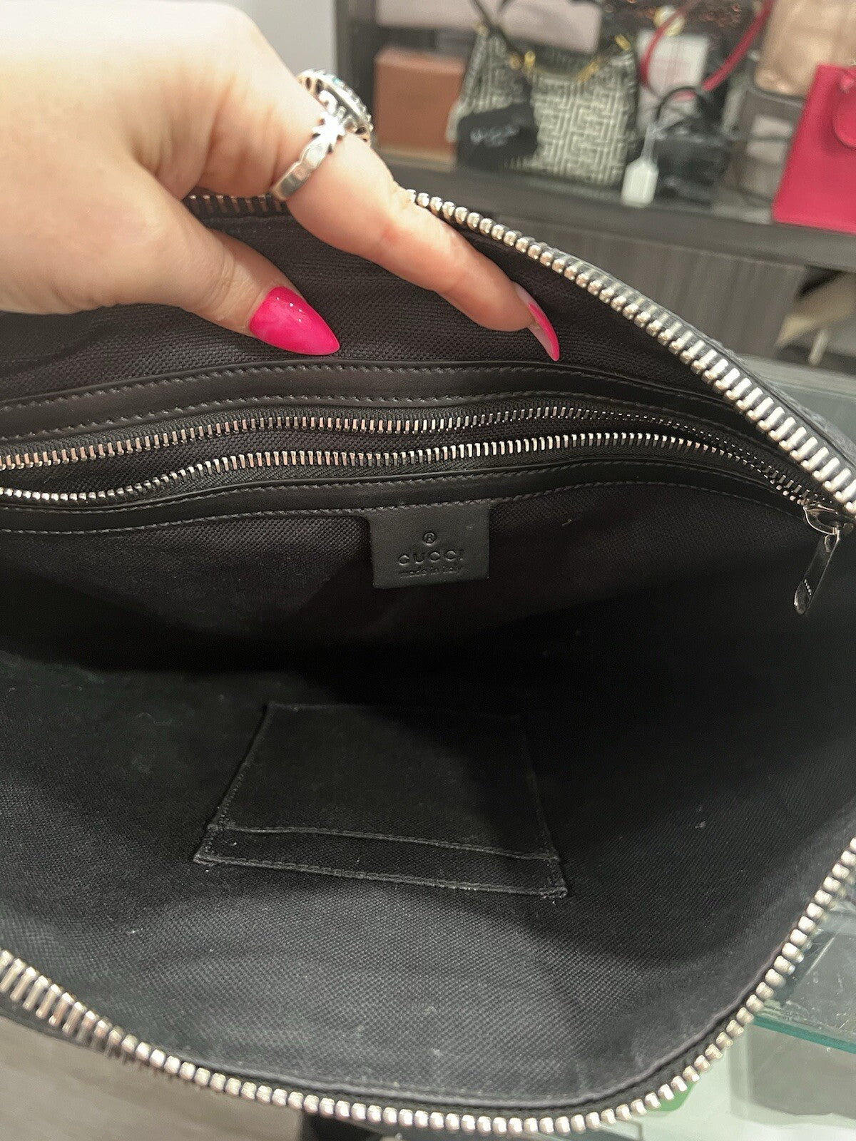 Gucci GG Supreme Black Messenger Bag W/Certificate Of Authenticity