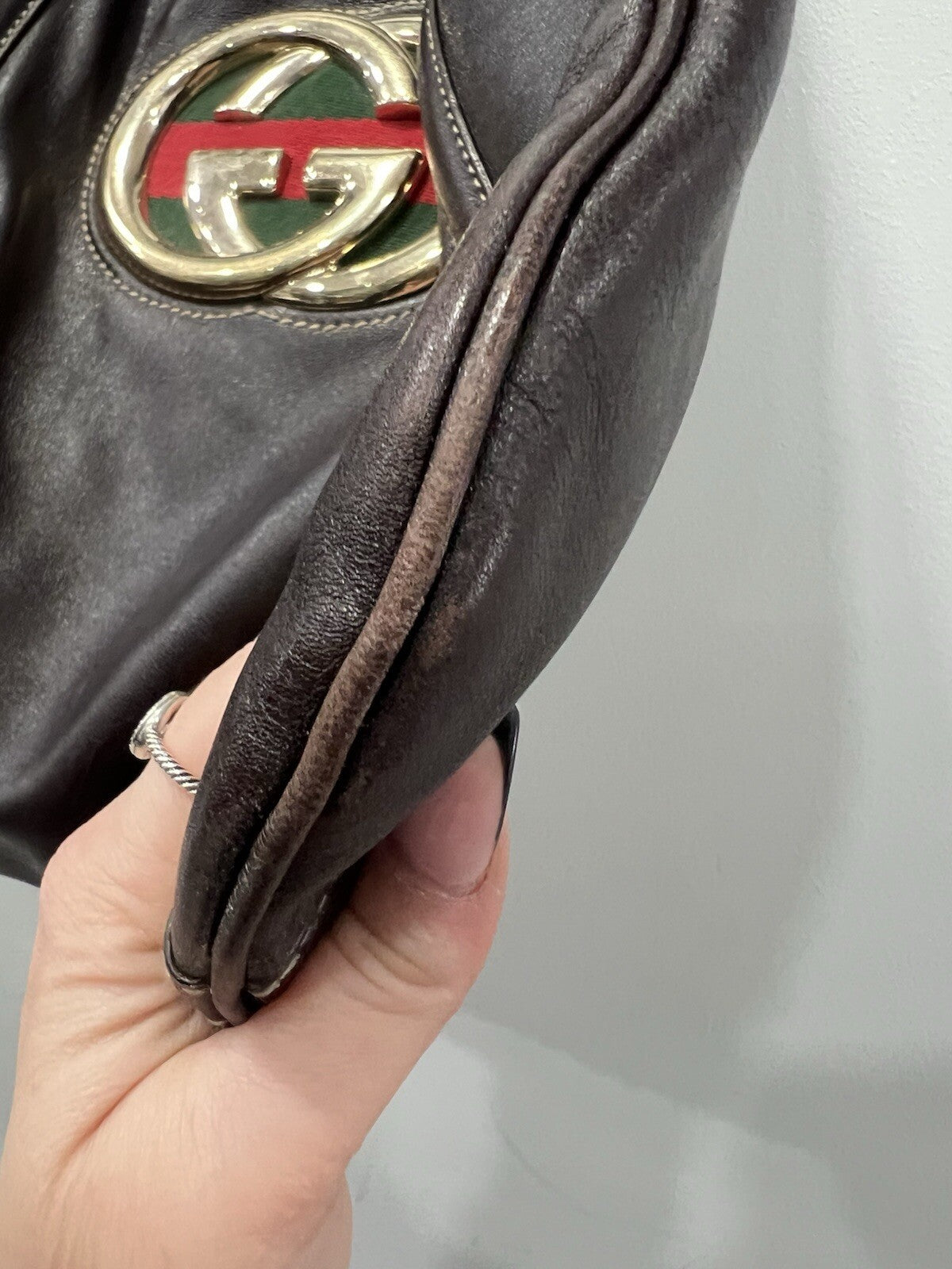 Gucci Leather Medium Britt Dark Brown Shoulder Bag With Authenticity