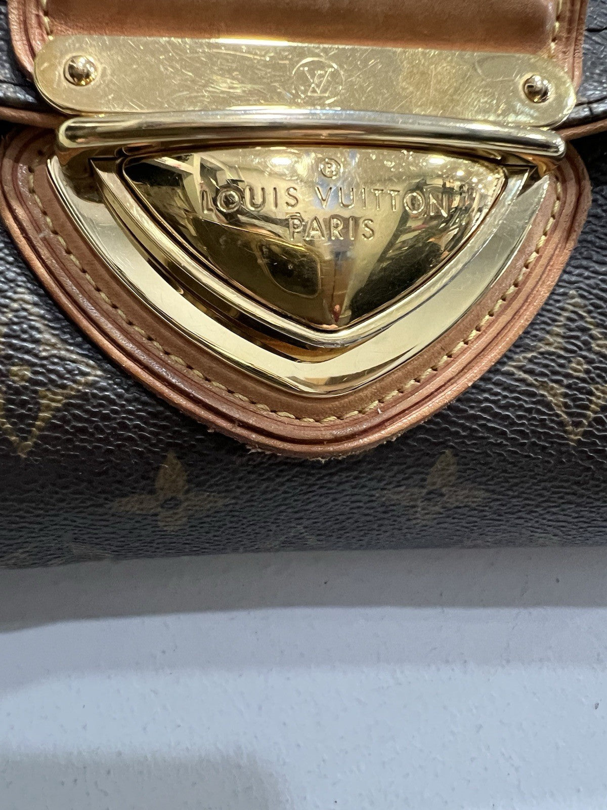 Louis Vuitton Monogram Beverly Pochette With Certificate of Authenticity