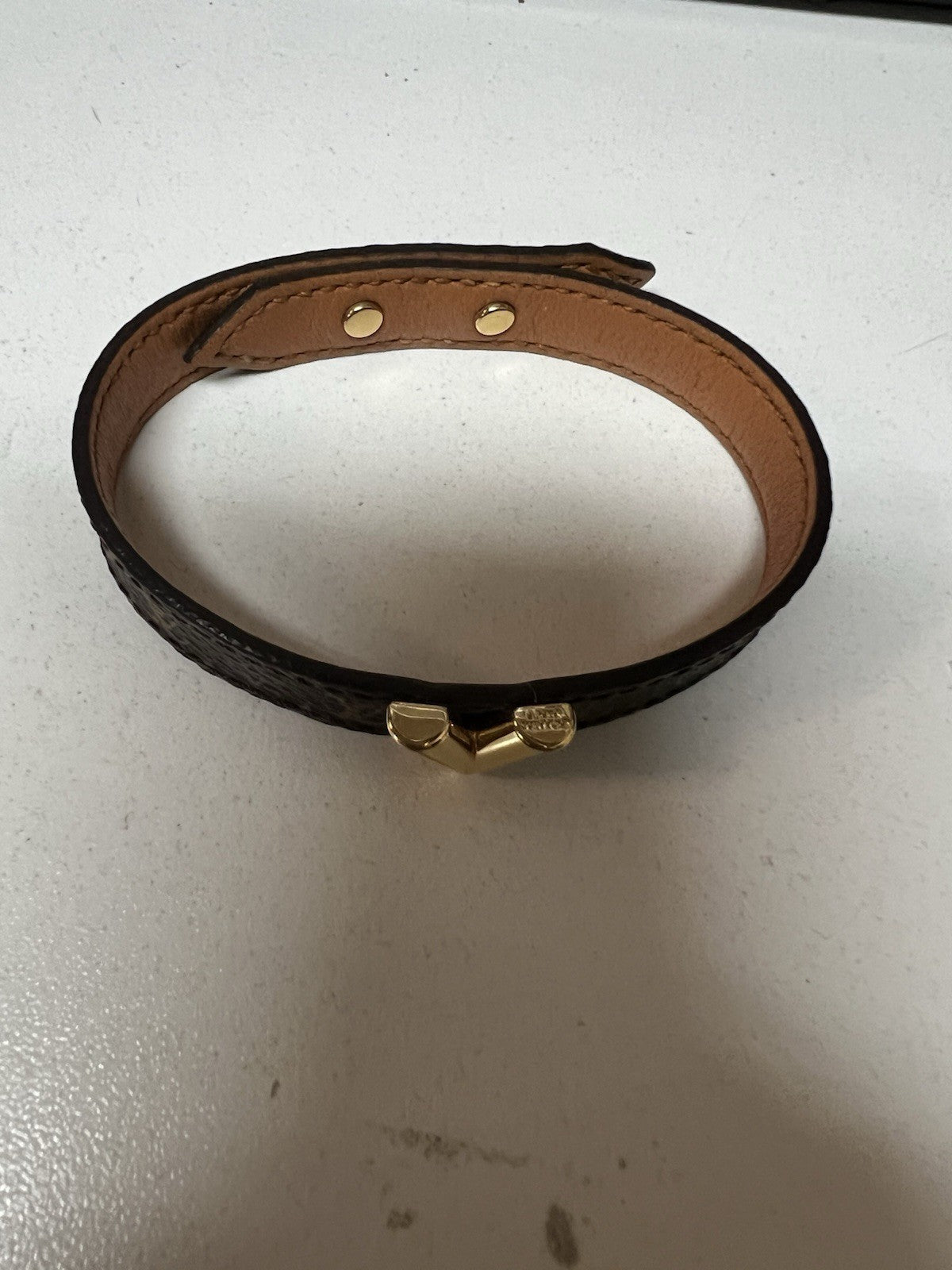 Louis Vuitton Essential V Bracelet Retail 19 $315 AUTHENTIC 7"