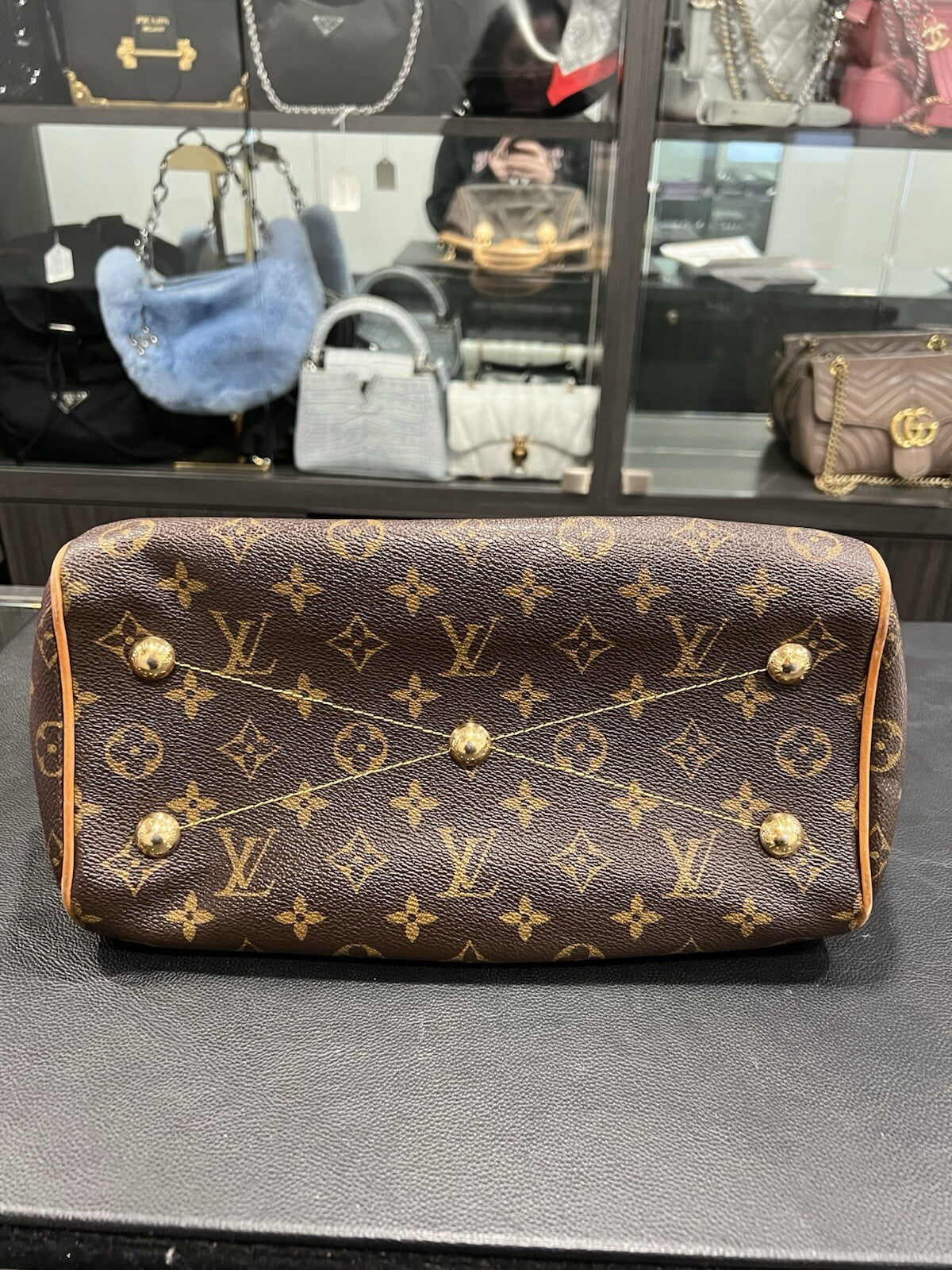 Louis Vuitton Monogram Tivoli PM W/Certificate Of Authenticity