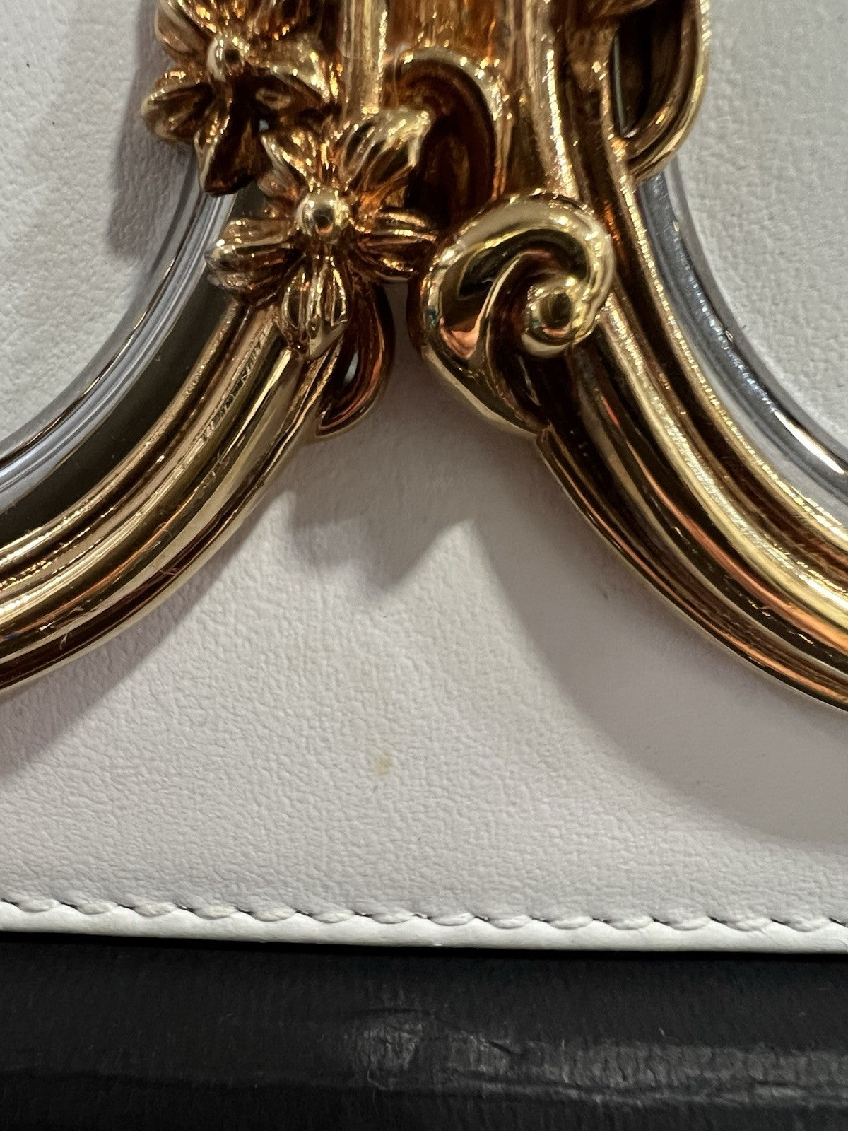 Dolce & Gabbana Mini White Borocco Girls Phone Bag Box & Duster