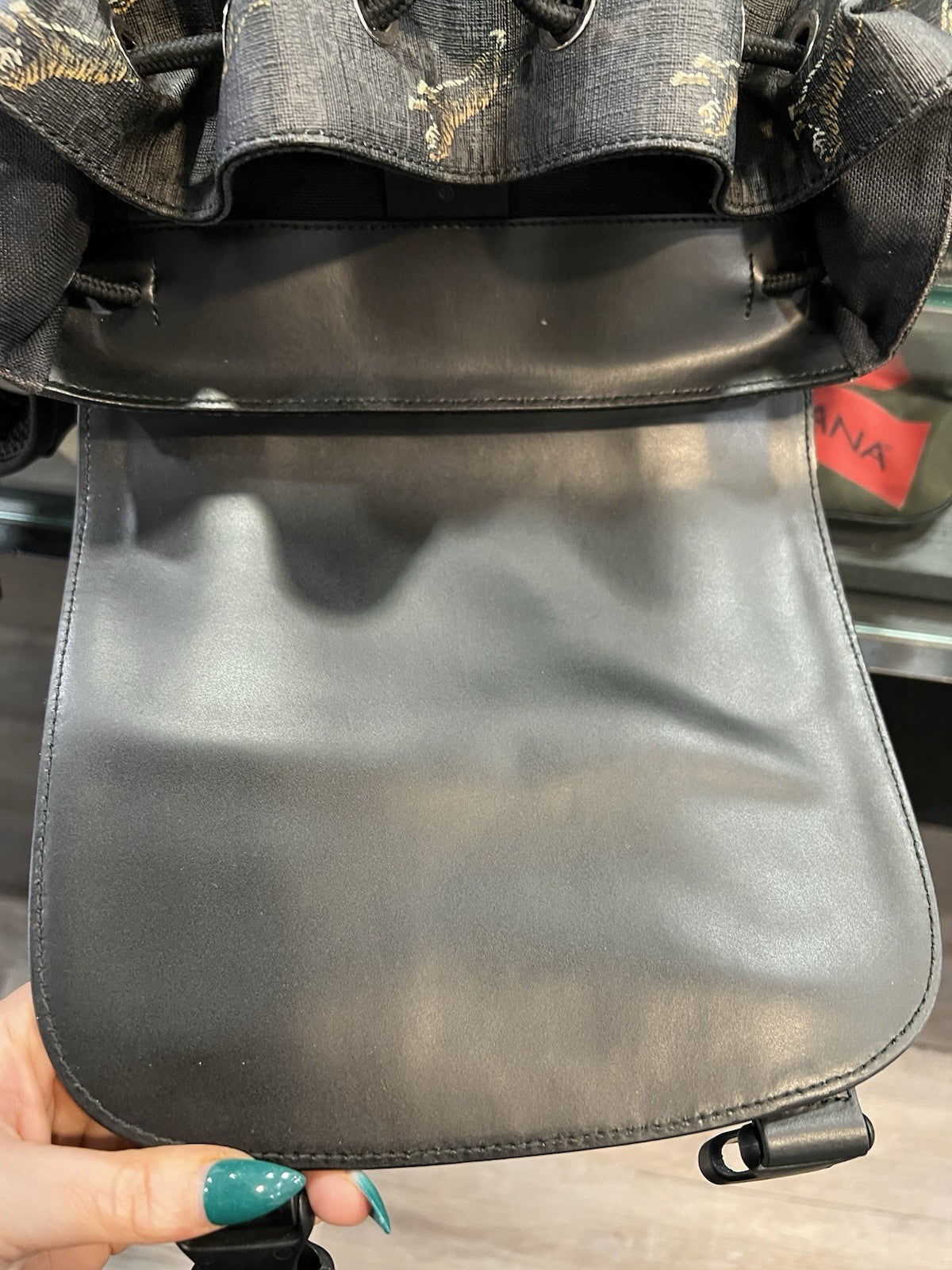 Gucci GG Canvas Tiger Print Bestiary Backpack With Duster & Authenticity