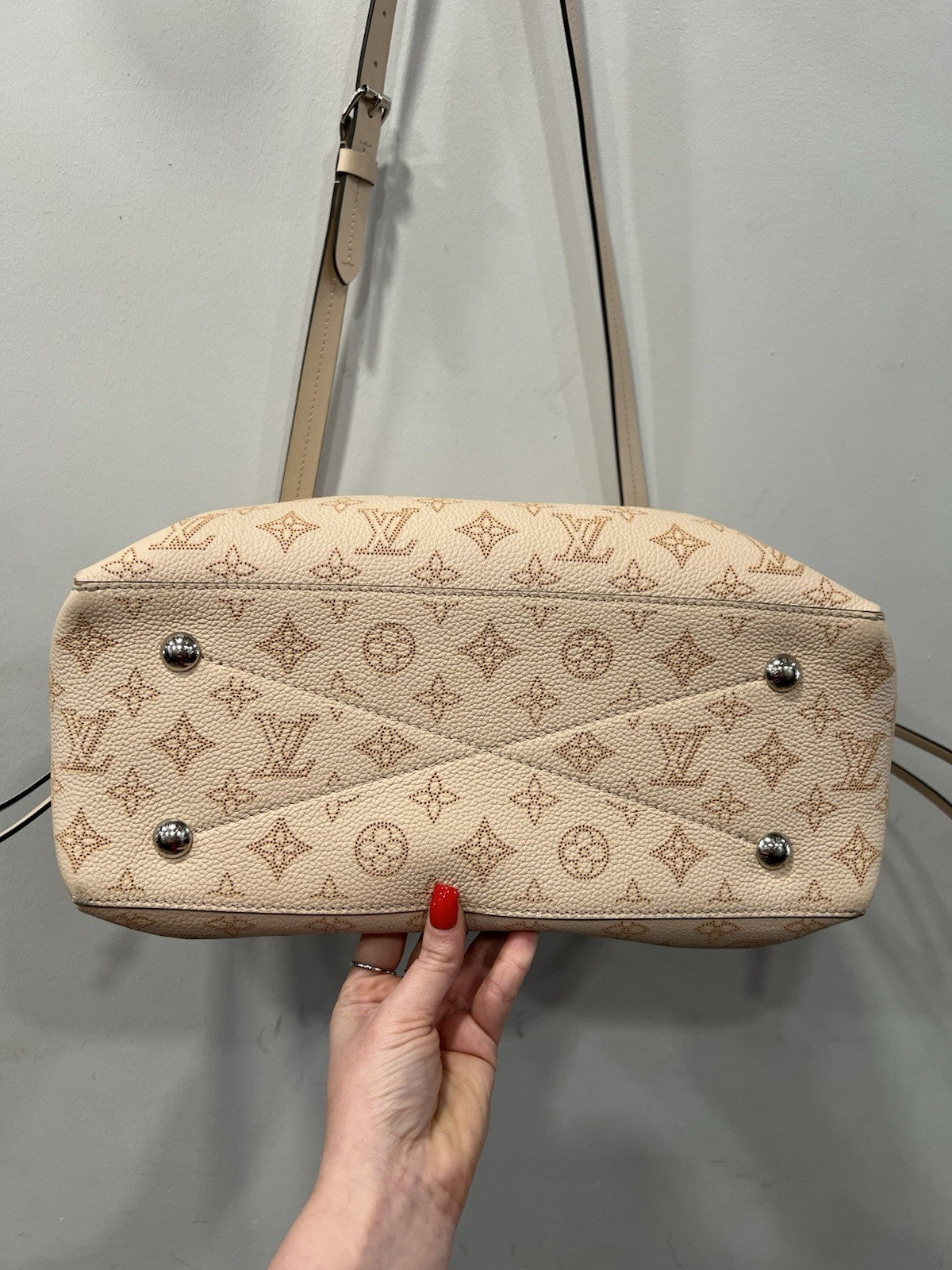 Louis Vuitton Mahina Leather Bella Tote With Authenticity Retail $5300