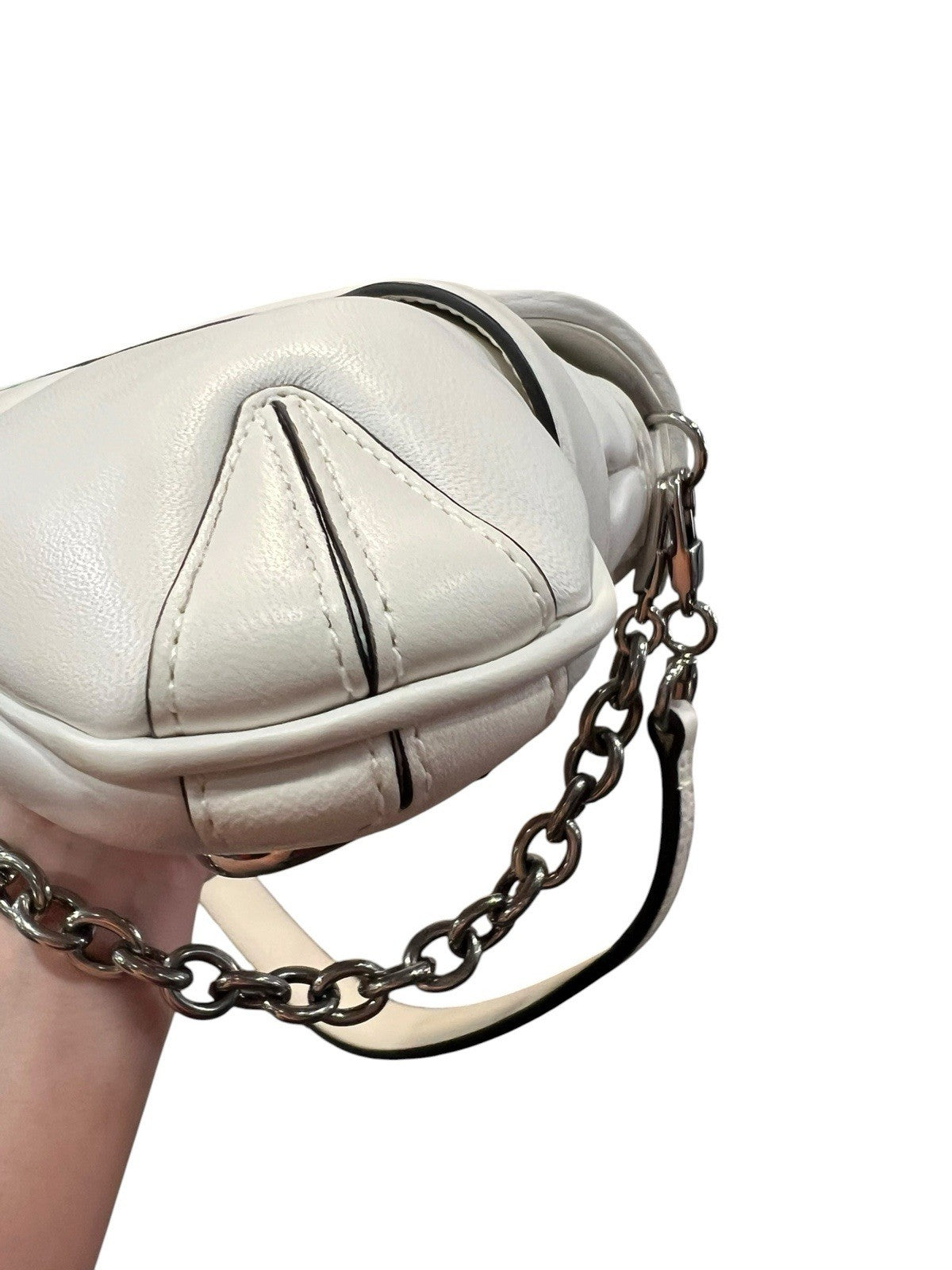 Gucci Nappa Vertical Matelasse Medium Maxi Horsebit Chain Shoulder Bag