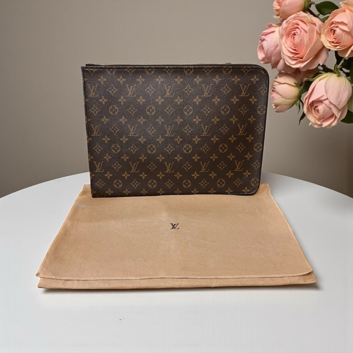 Louis Vuitton Poche Documents Portfolio Case W/Duster & Authenticity