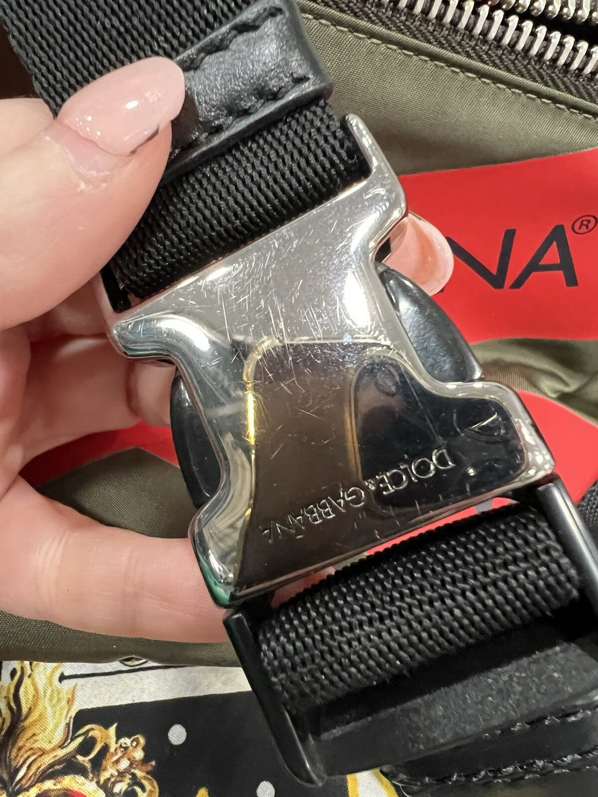 Dolce & Gabbana Tape Logo Army Green Nylon Belt Bag Duster & Authenticity