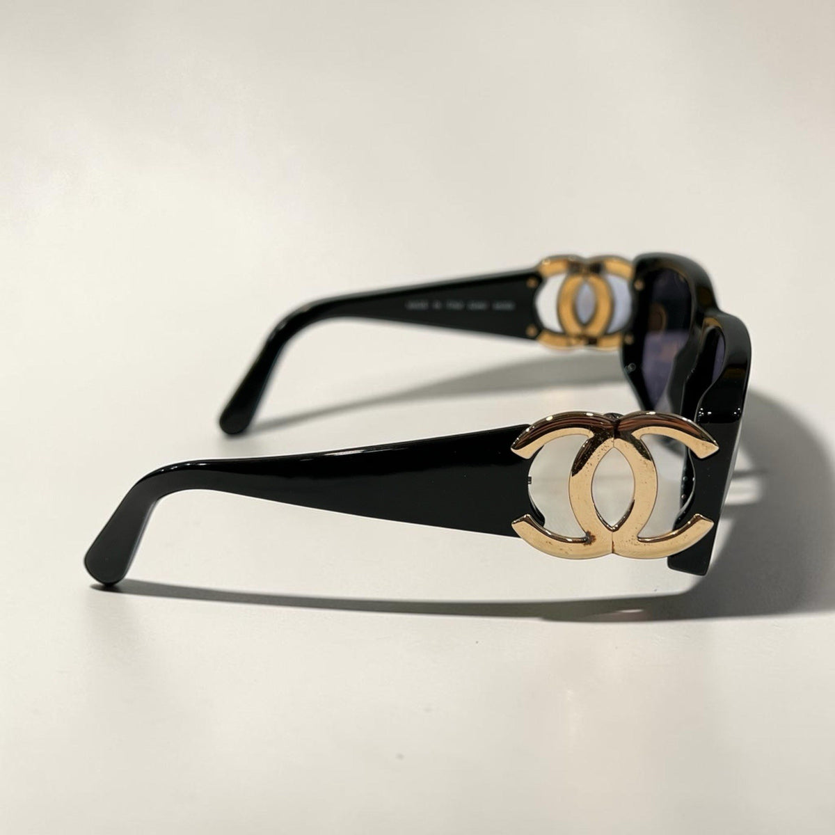 Chanel Cocomark Sunglasses Gold CC Logo Made In Italy 02461 94305 AUTHENTIC