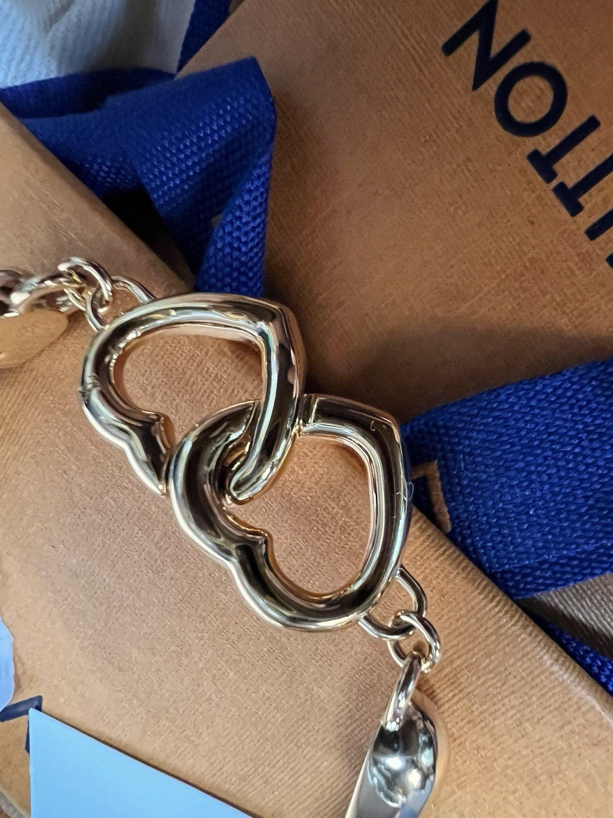 Louis Vuitton Say Yes Monogram Double Heart Bracelet Retail $440 Size S 17 6.7"