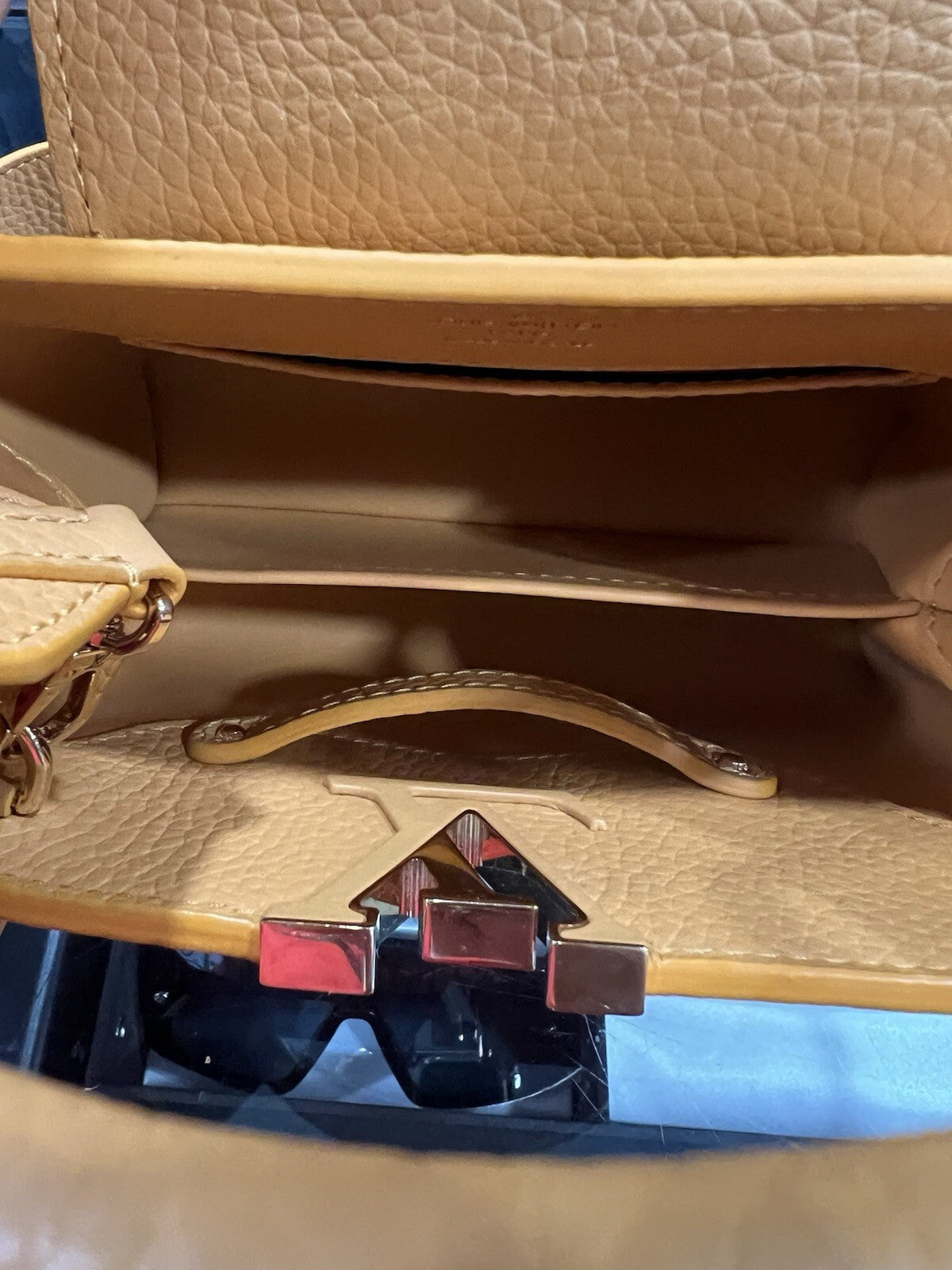 Louis Vuitton Capucines Mini Taurillion Ocre NWT
