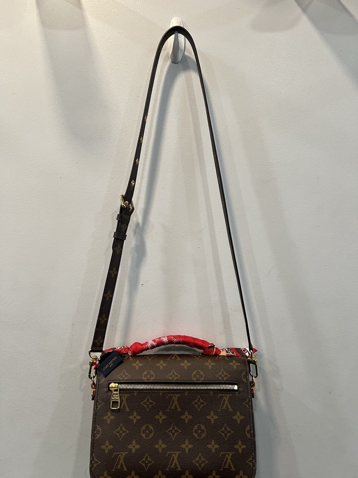 Louis Vuitton Metis Pochette W/Scarf Keychain Duster & Authenticity Retail $3395