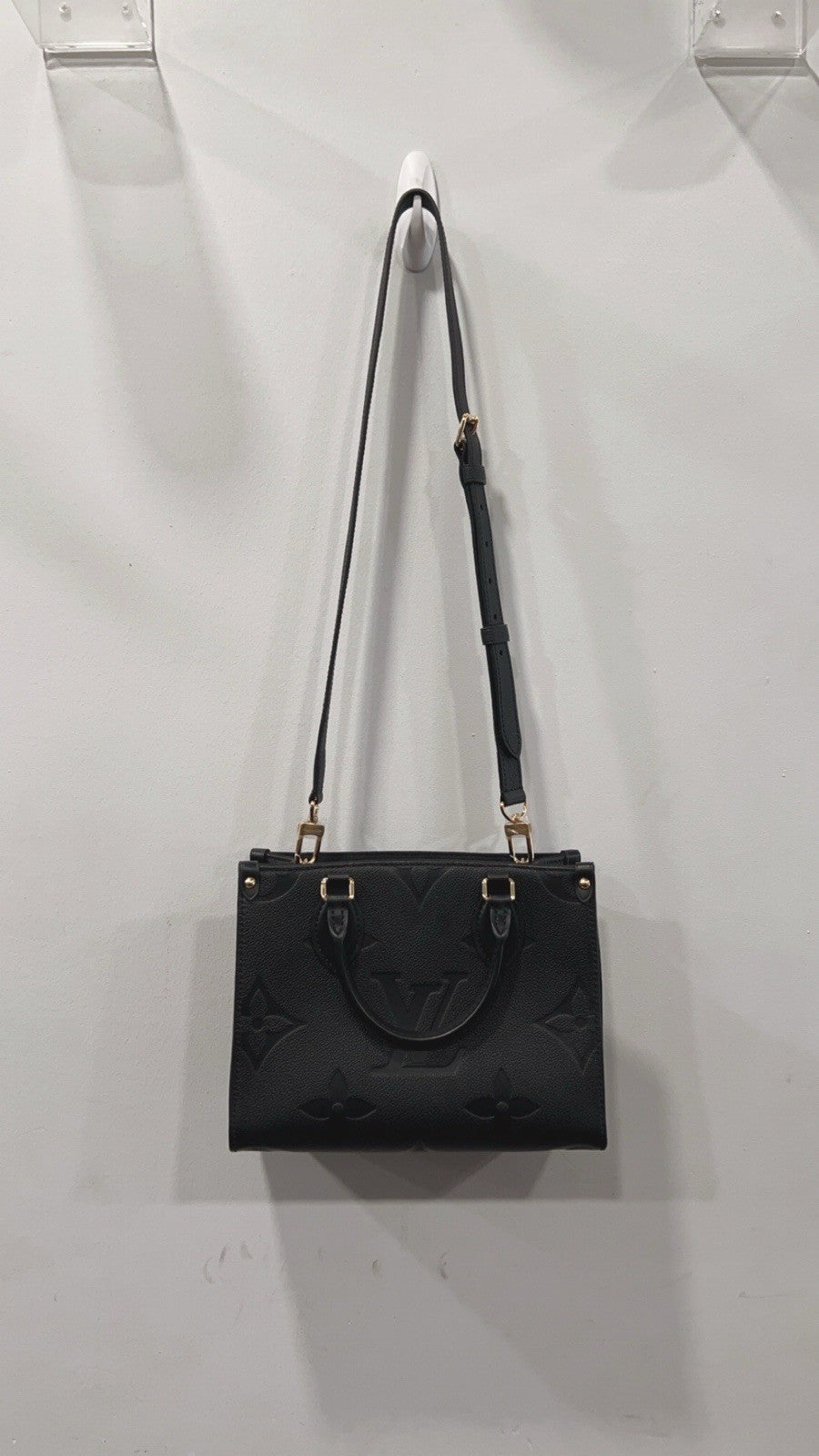 Louis Vuitton Empreinte Noir Onthego PM Crossbody Retail $3400