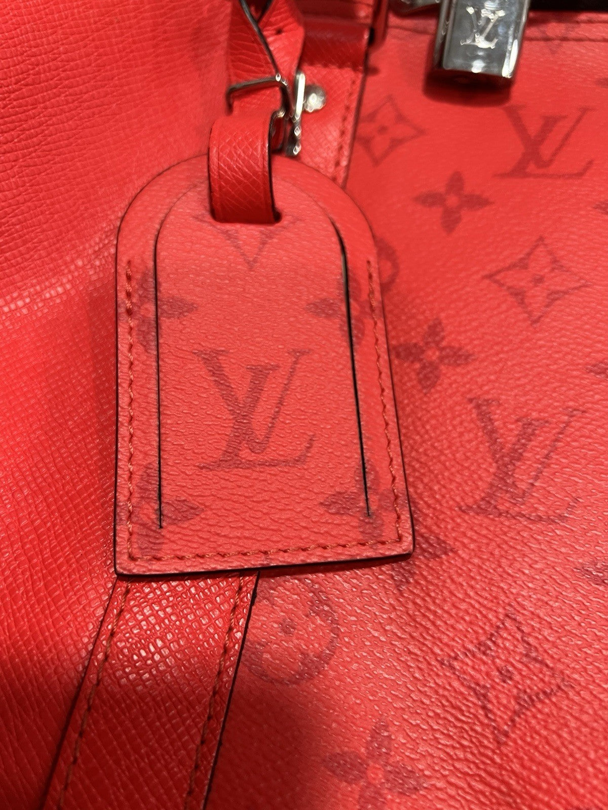 Louis Vuitton Fire Red Taigarama Bandouliere Keepall 50