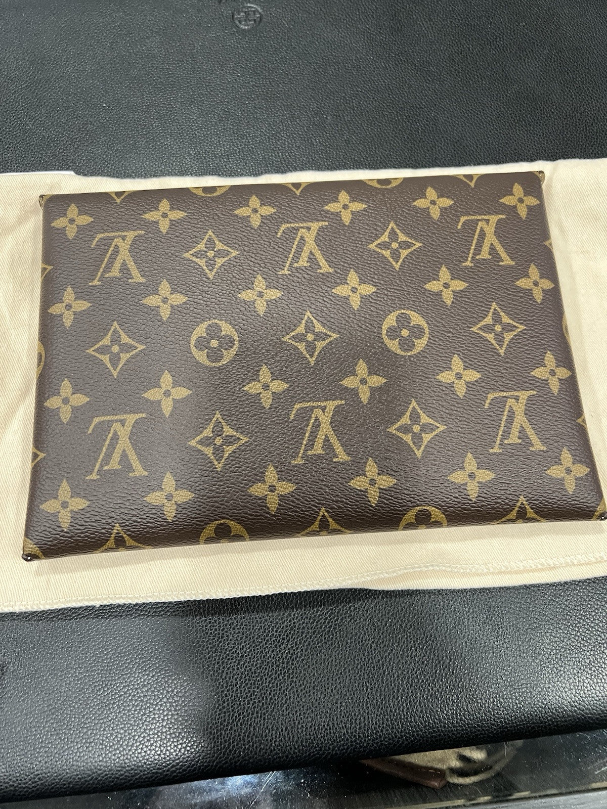 Louis Vuitton Kirigmai Set Of 2 Envelope Clutch & Medium Insert W/Duster