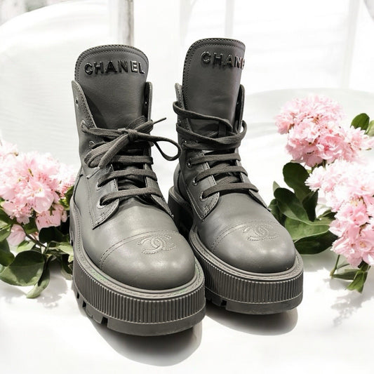 Chanel 2024 Grained Calfskin Shiny Calfskin CC Lace Up Combat Boots Size 37.5