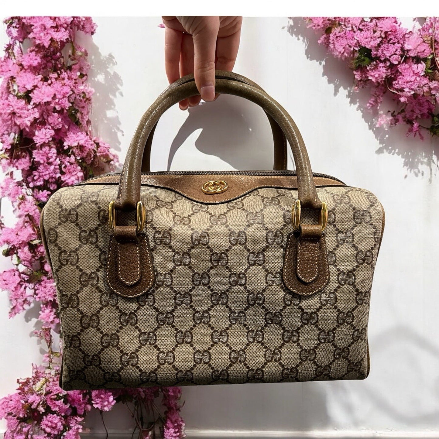 Gucci Vintage GG Supreme Dr Bag With Gold Plated Hardware