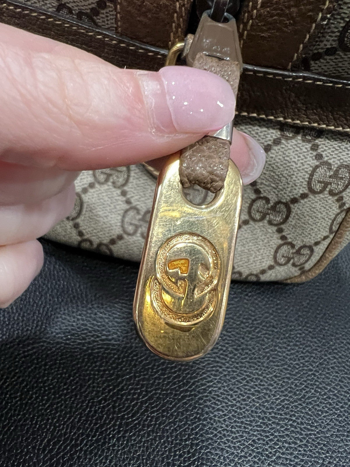 Gucci Vintage GG Supreme Dr Bag With Gold Plated Hardware