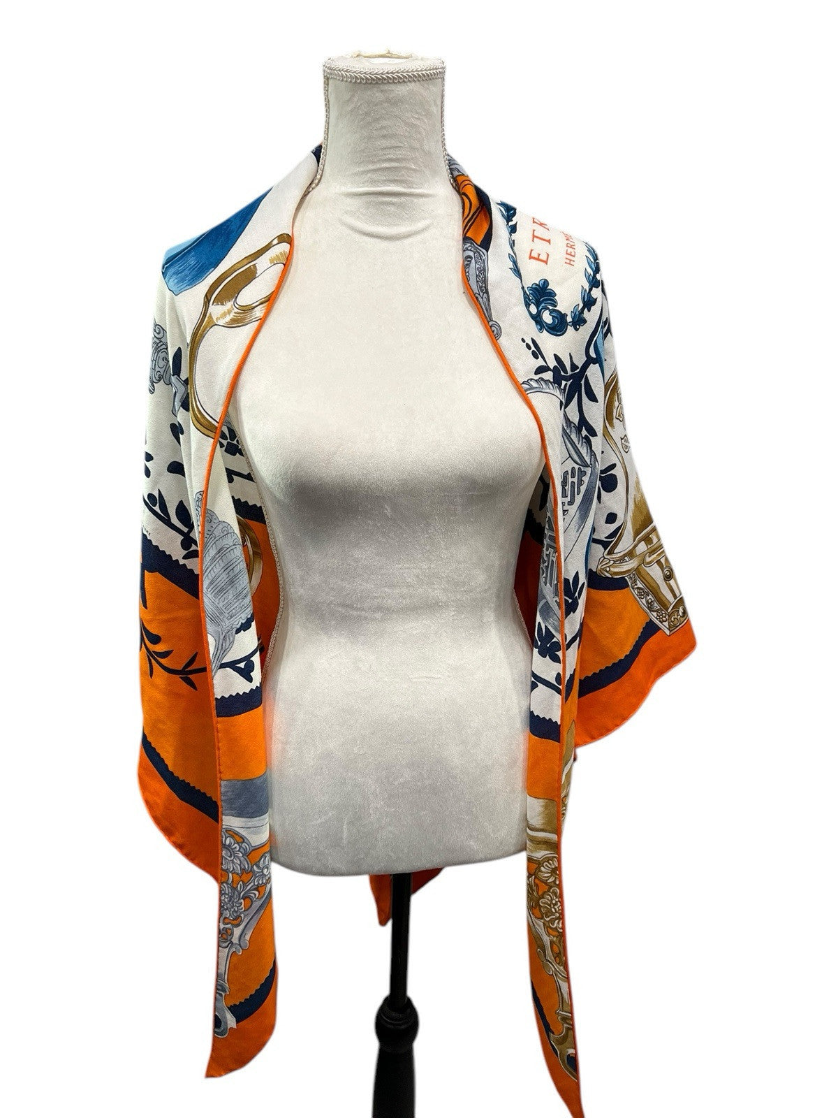 Hermes Etriers Remix Application Coeur Cashmere Triangle Scarf
