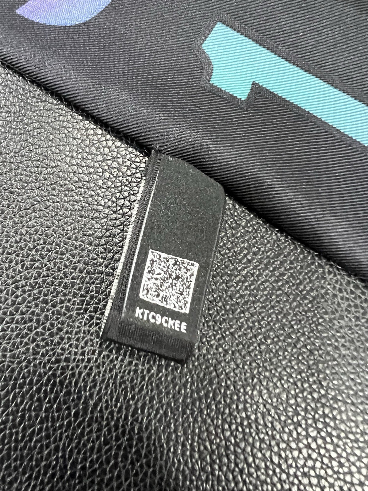 Chanel Silk Chanel Cambon 31 Reversible Bandeau Scarf RARE Color AUTHENTIC