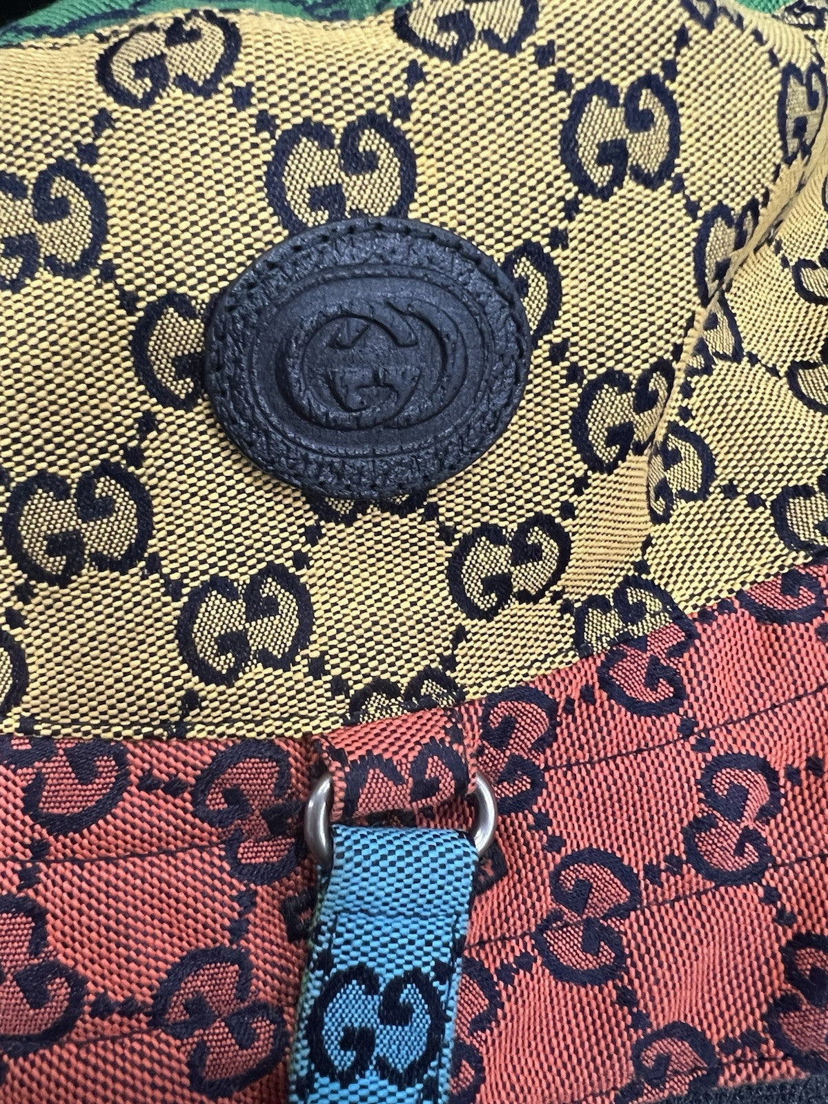 Gucci Reversible Multicolor Bucket Hat Size M WIth Box Retail $650